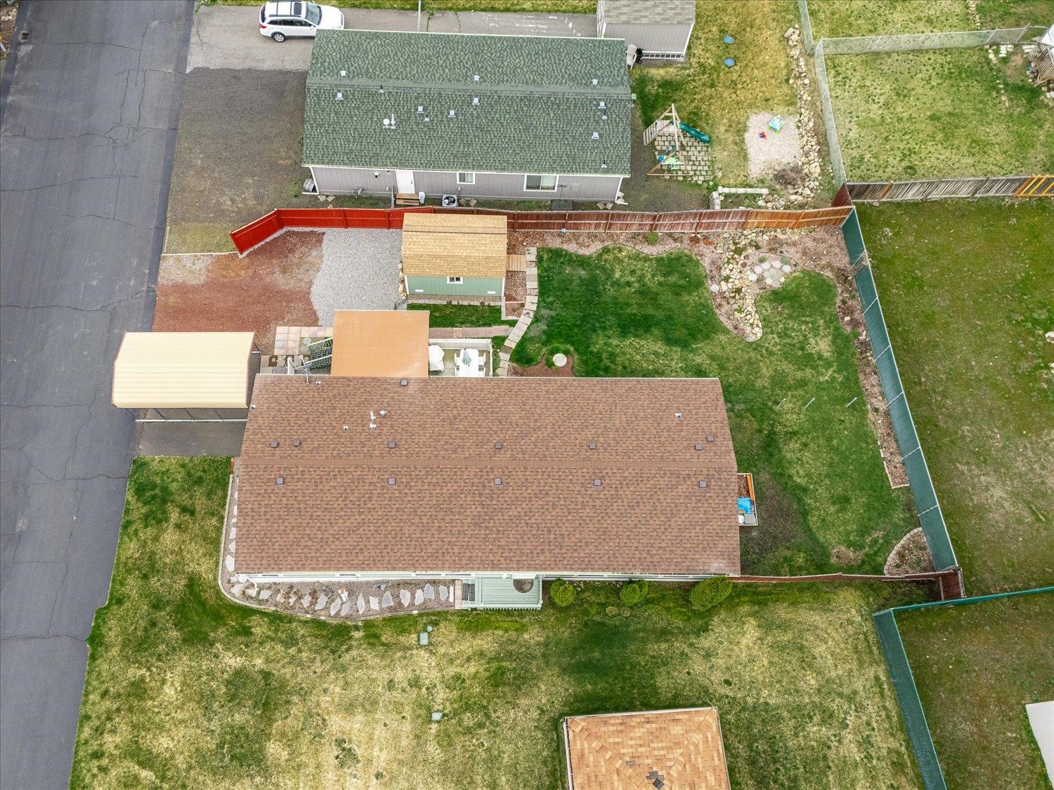 3110 E Chattaroy Rd - Photo 5