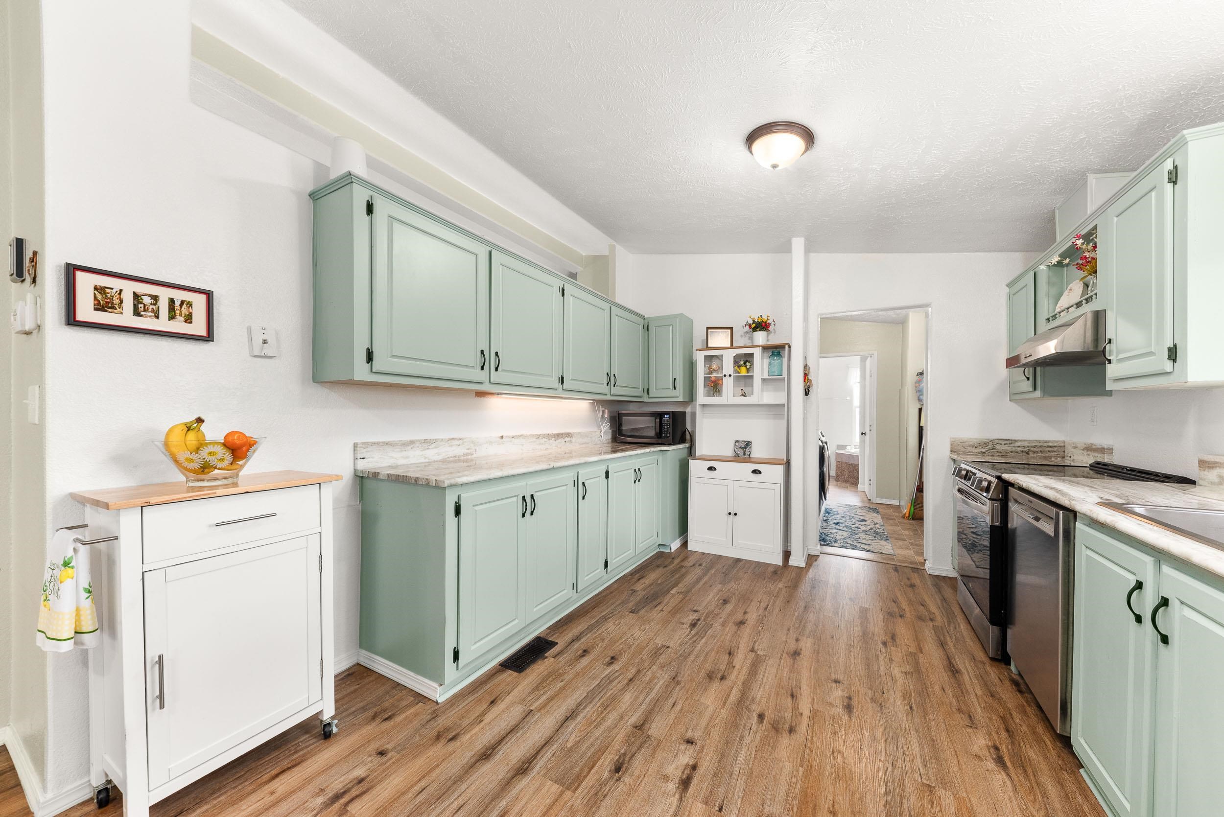 3110 E Chattaroy Rd - Photo 14