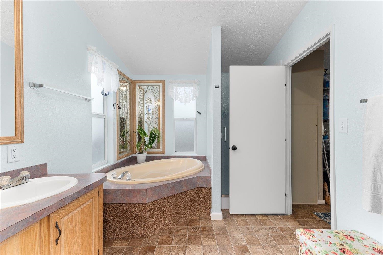 3110 E Chattaroy Rd - Photo 19