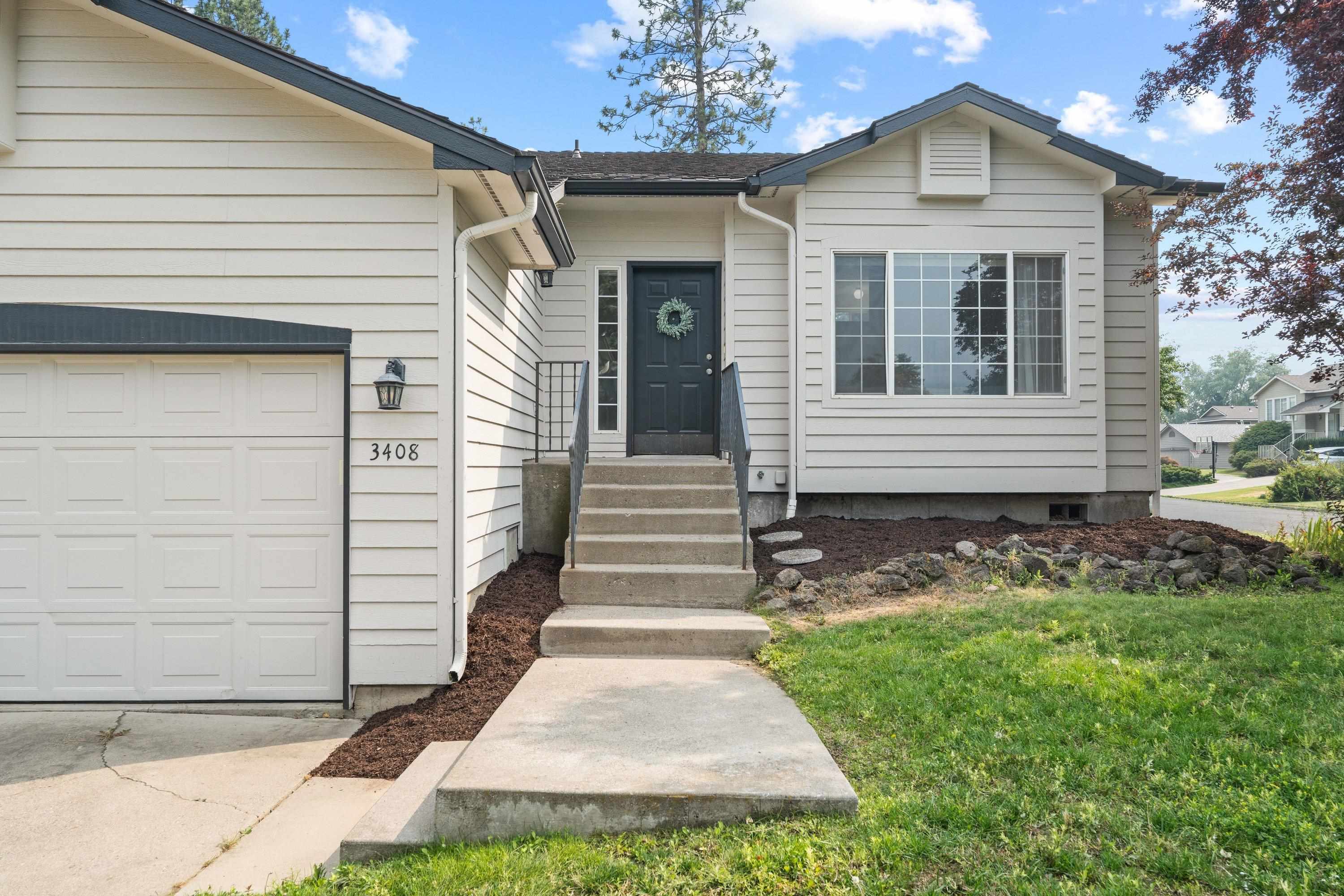3408 E 48th Ct - Photo 2
