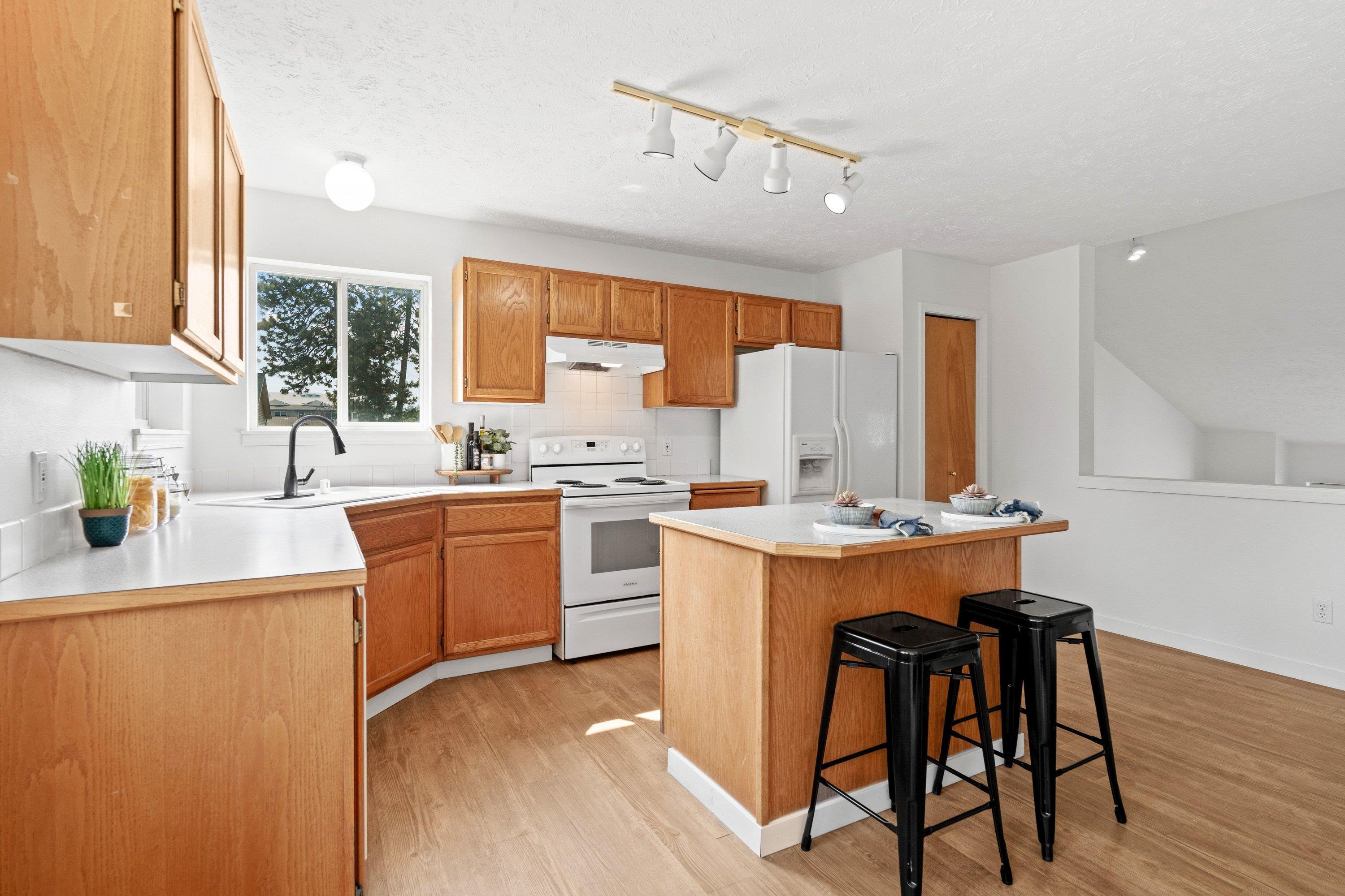3408 E 48th Ct - Photo 13