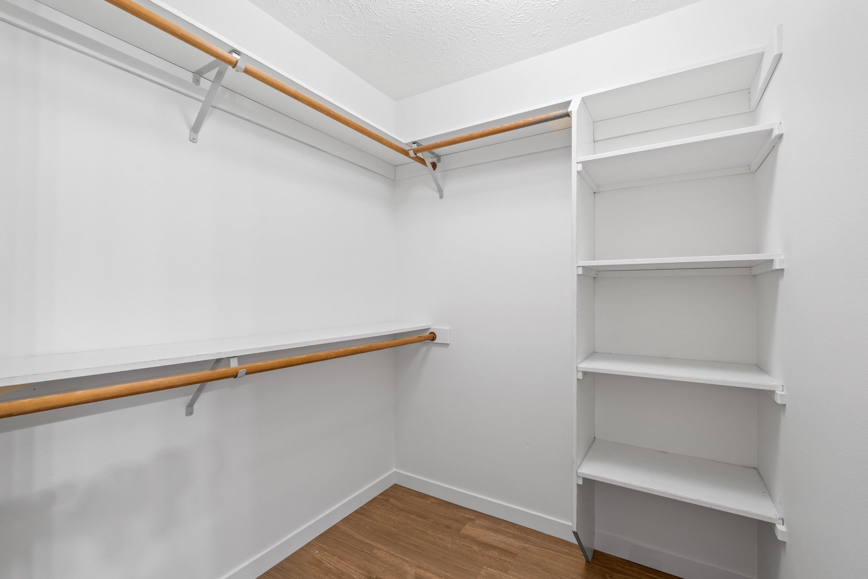3408 E 48th Ct - Photo 17