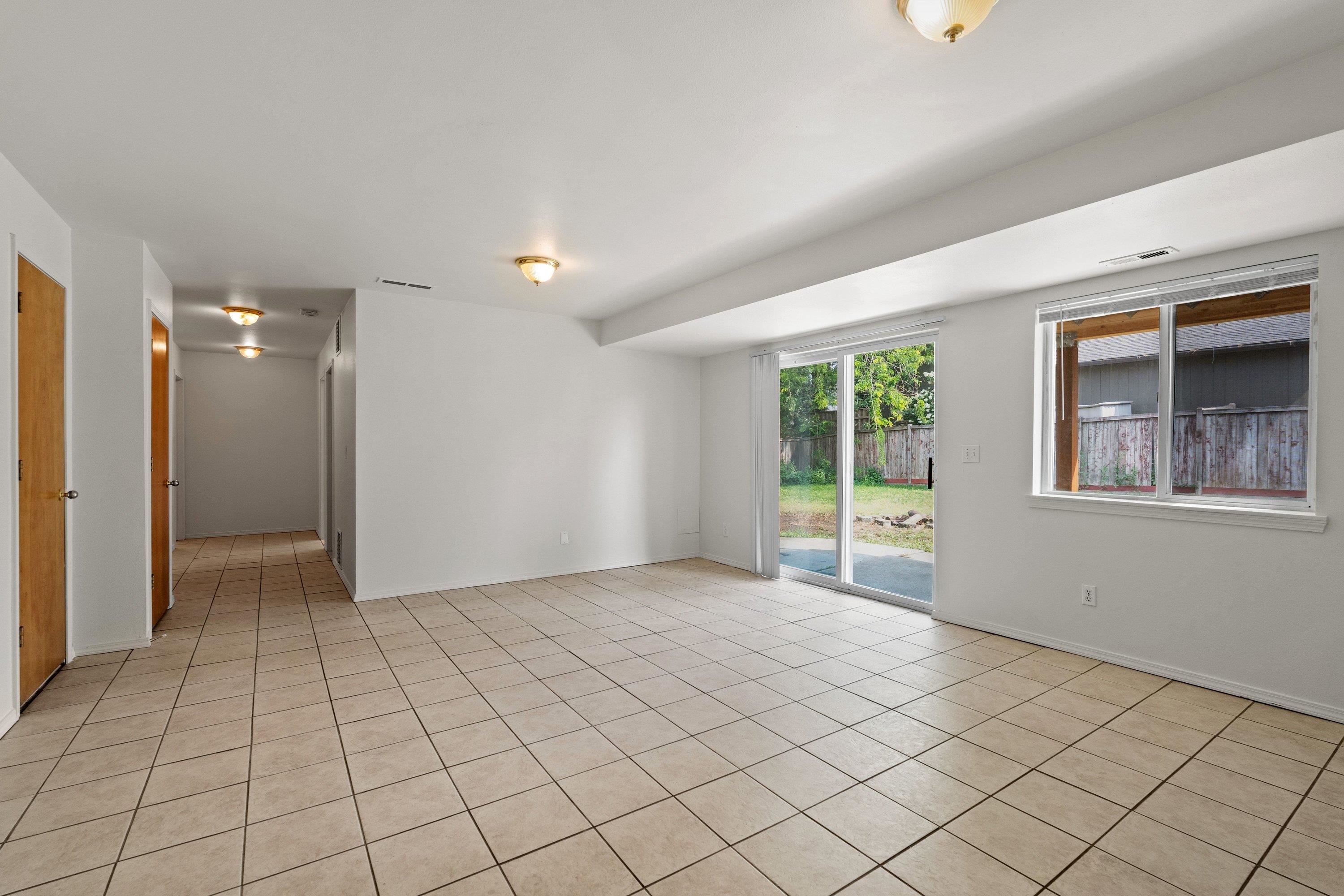 3408 E 48th Ct - Photo 26