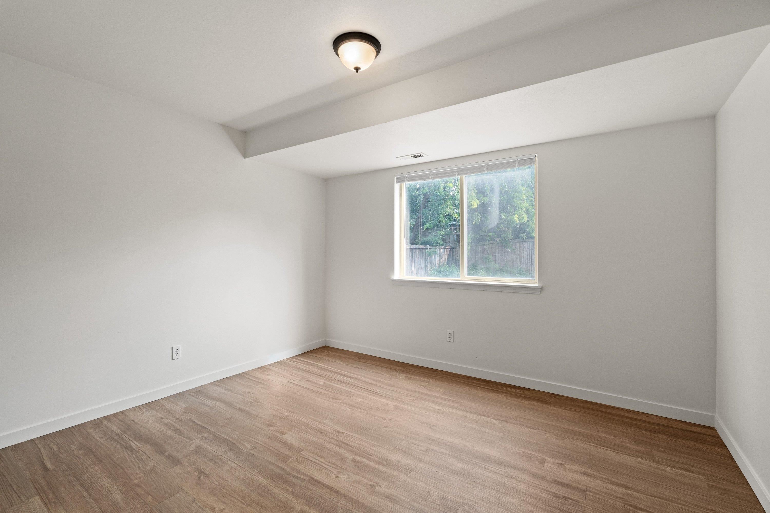 3408 E 48th Ct - Photo 28