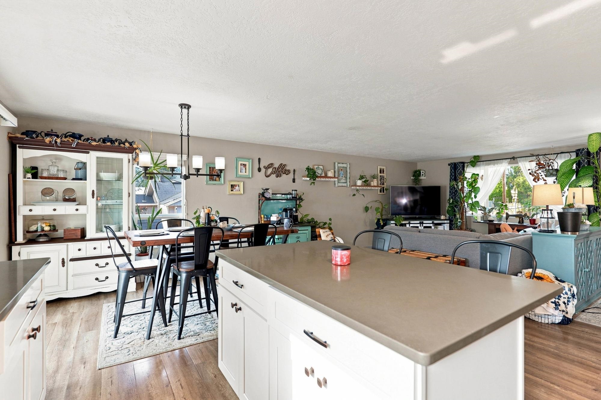 1316 S Herald Rd - Photo 9