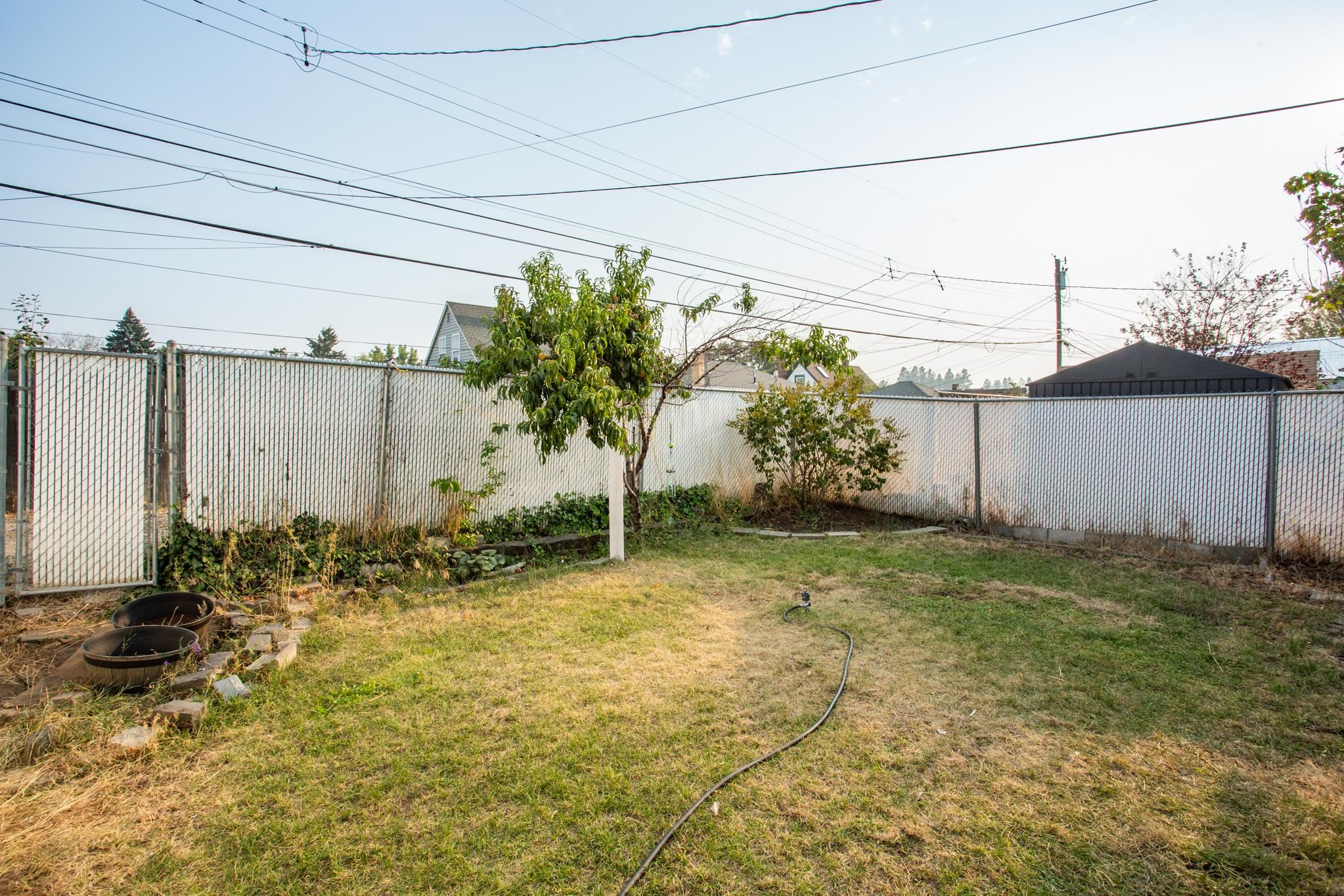 1108 E Wellesley Ave - Photo 21
