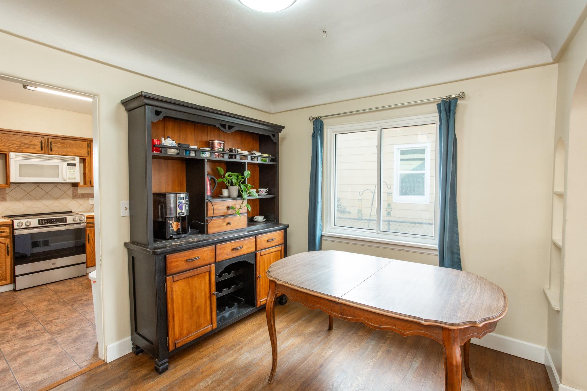 1108 E Wellesley Ave - Photo 4