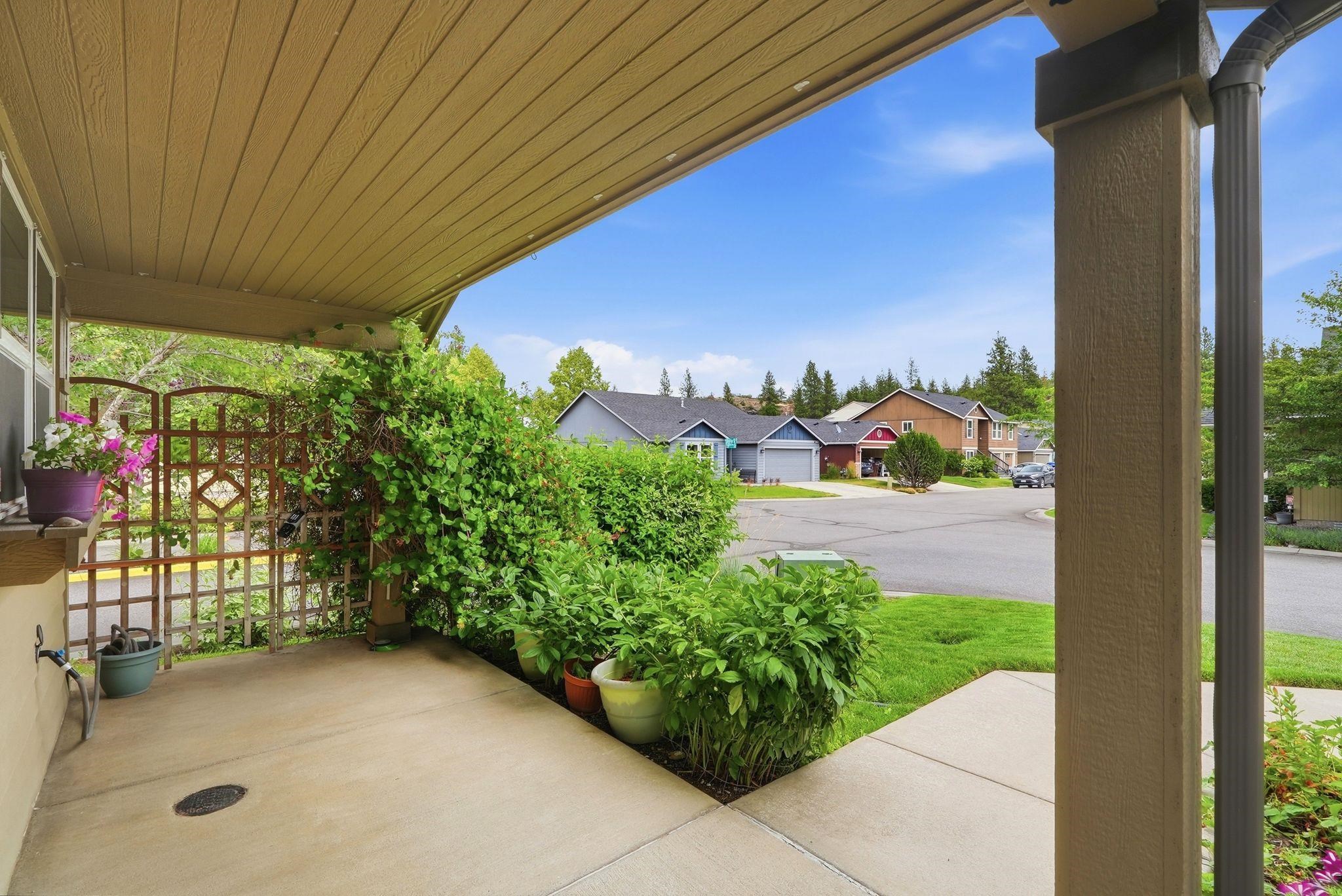 702 S Edgerton Ln - Photo 3