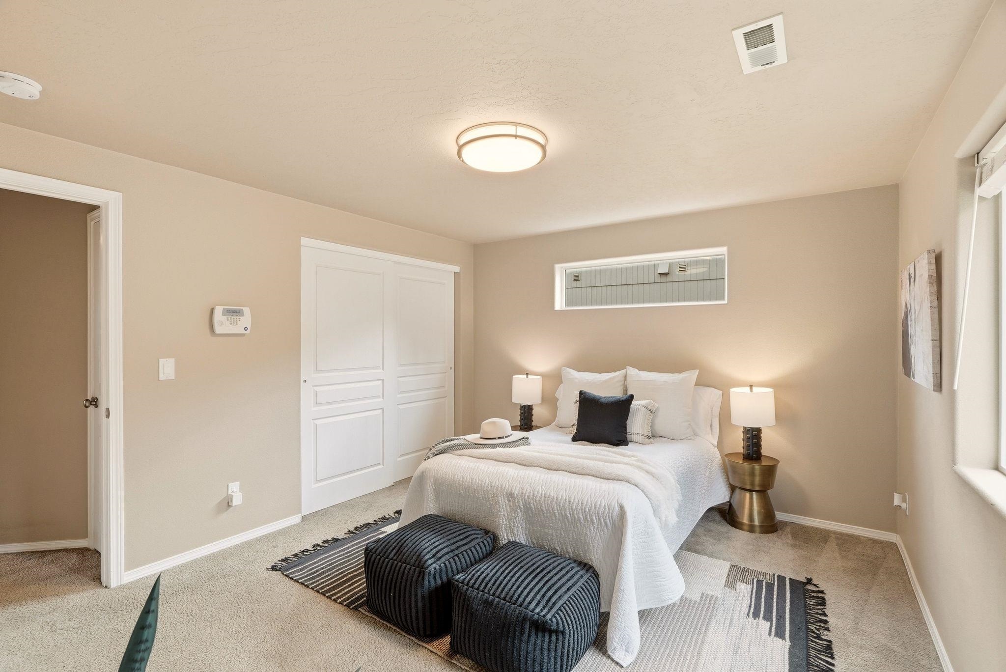 702 S Edgerton Ln - Photo 16