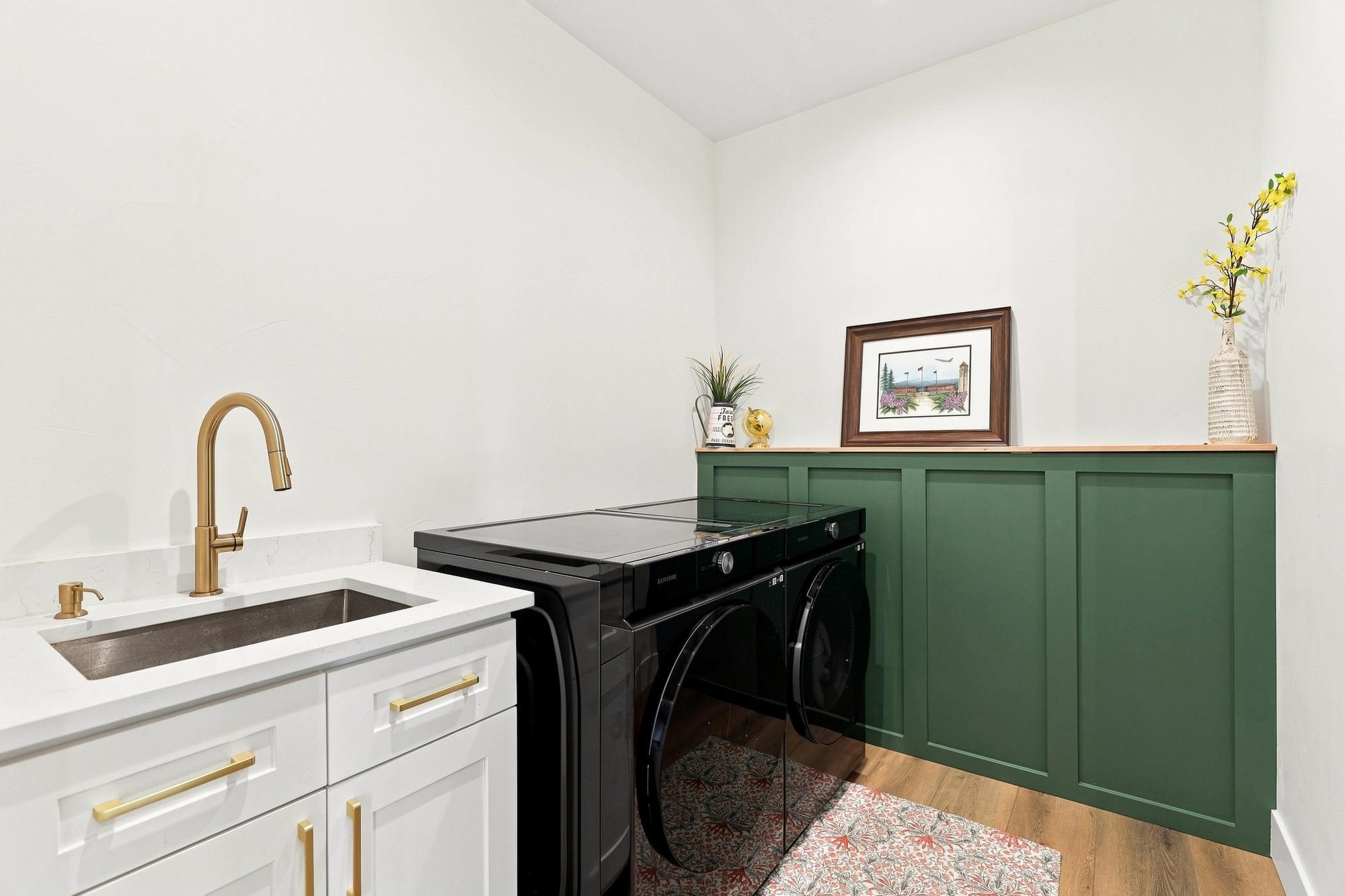 530 E Summit Ave - Photo 17