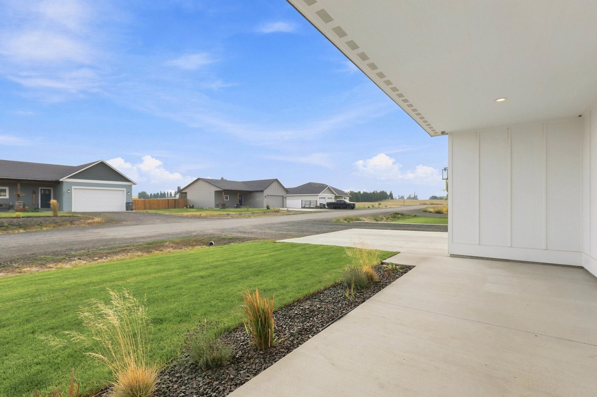 530 E Summit Ave - Photo 22