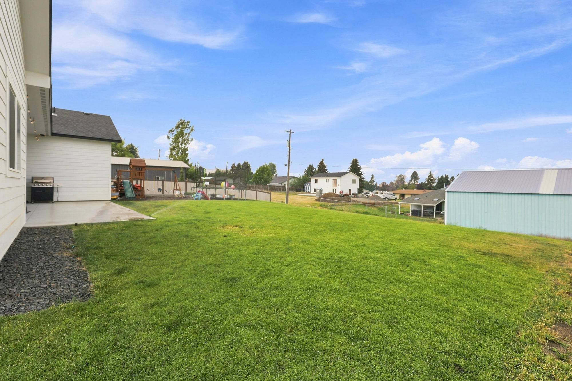 530 E Summit Ave - Photo 23