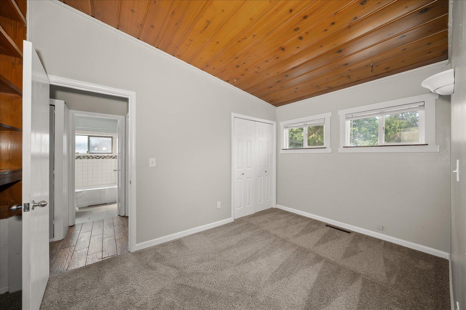 1428 E 40th Ave - Photo 16