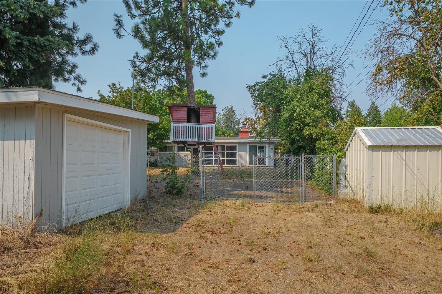 1428 E 40th Ave - Photo 26