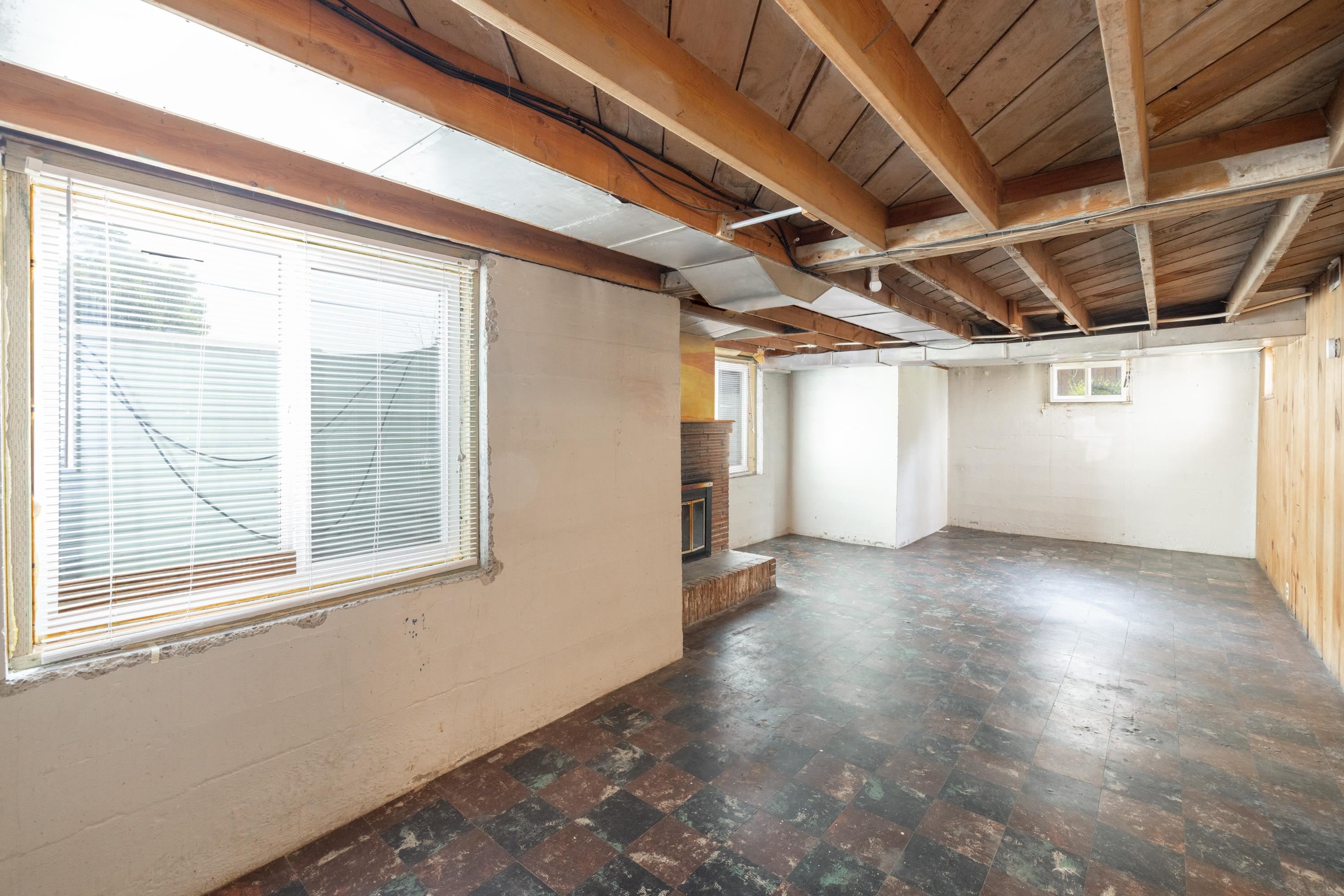 5923 N Regal St - Photo 12