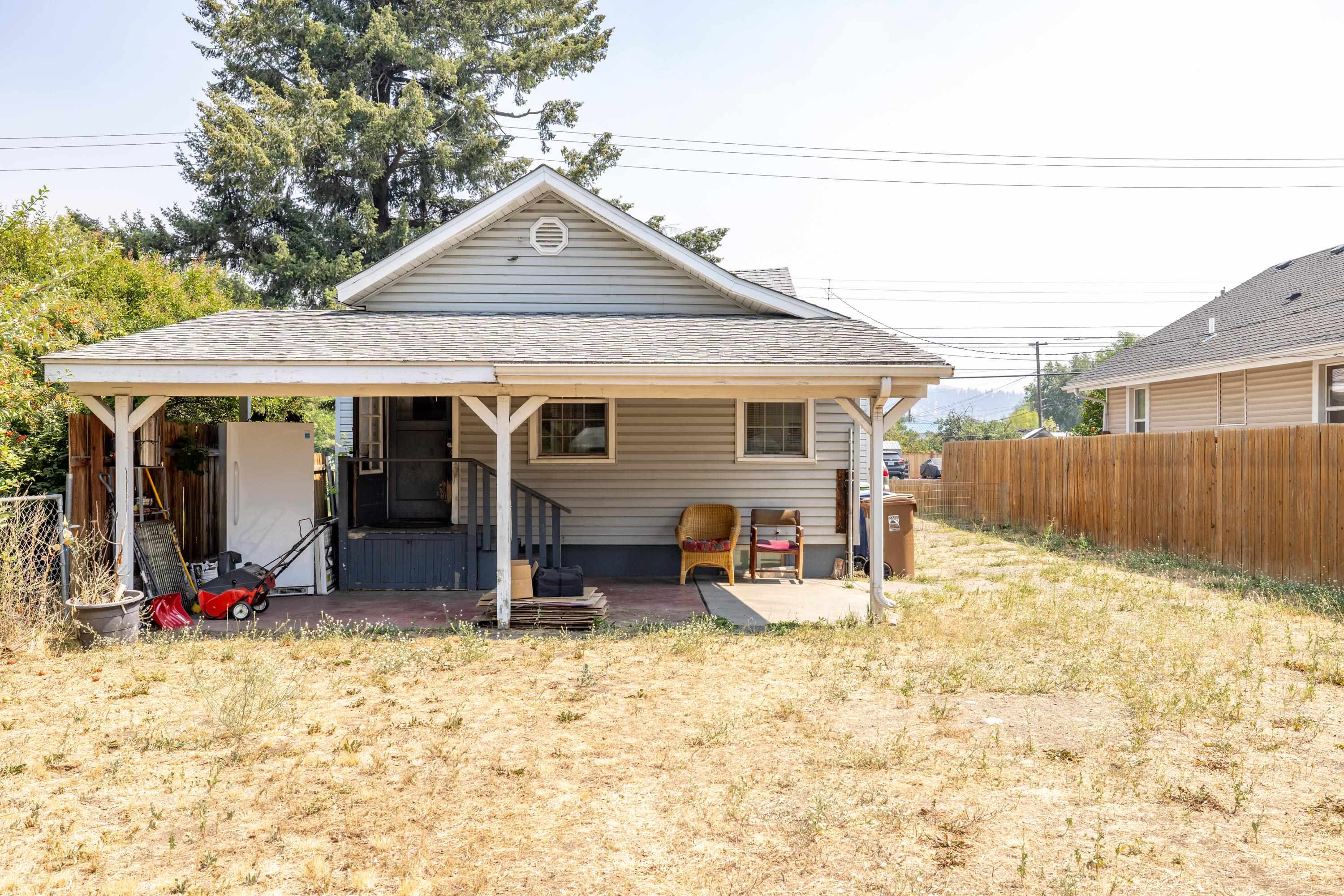 5923 N Regal St - Photo 18