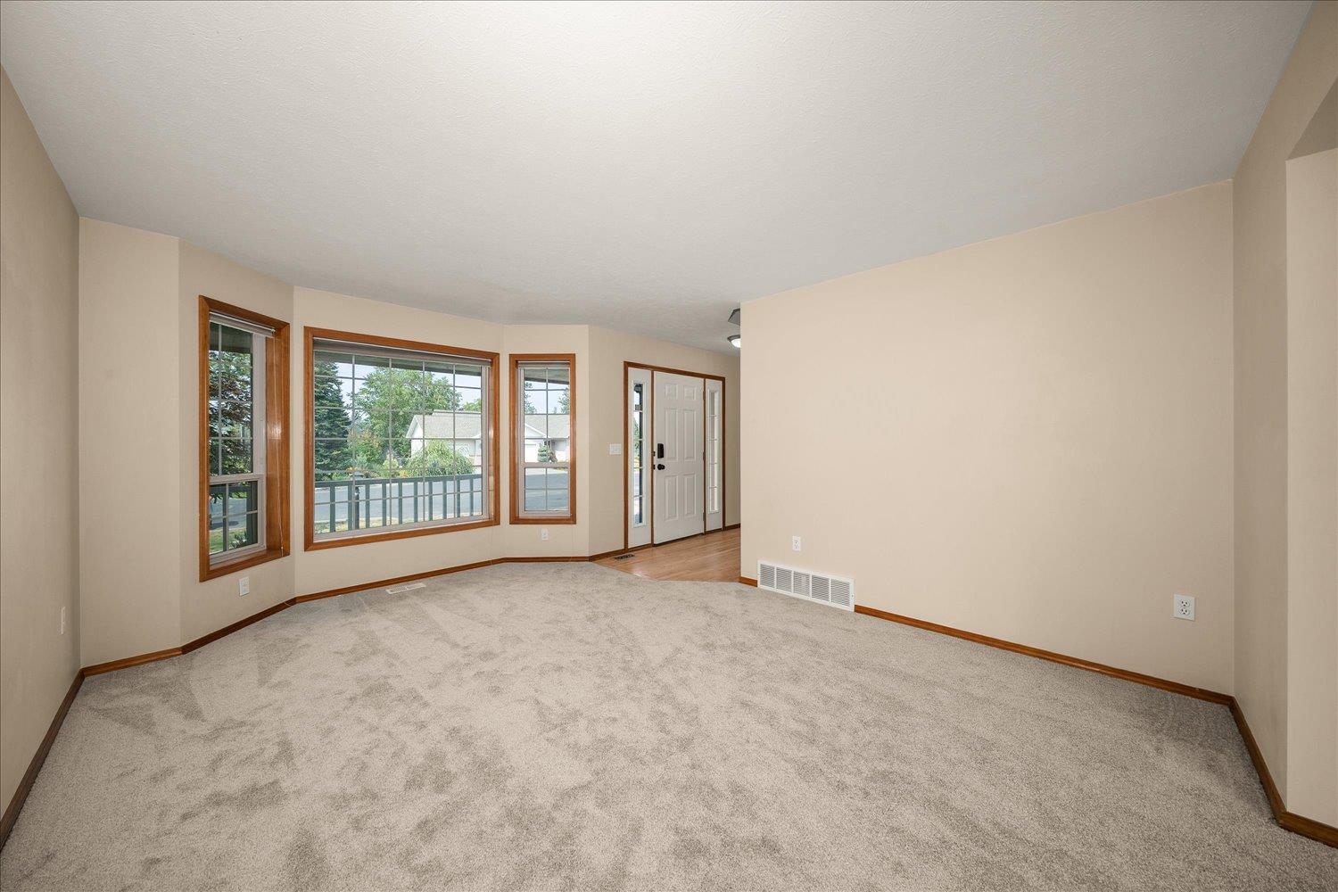 3415 S Morrill Dr - Photo 4