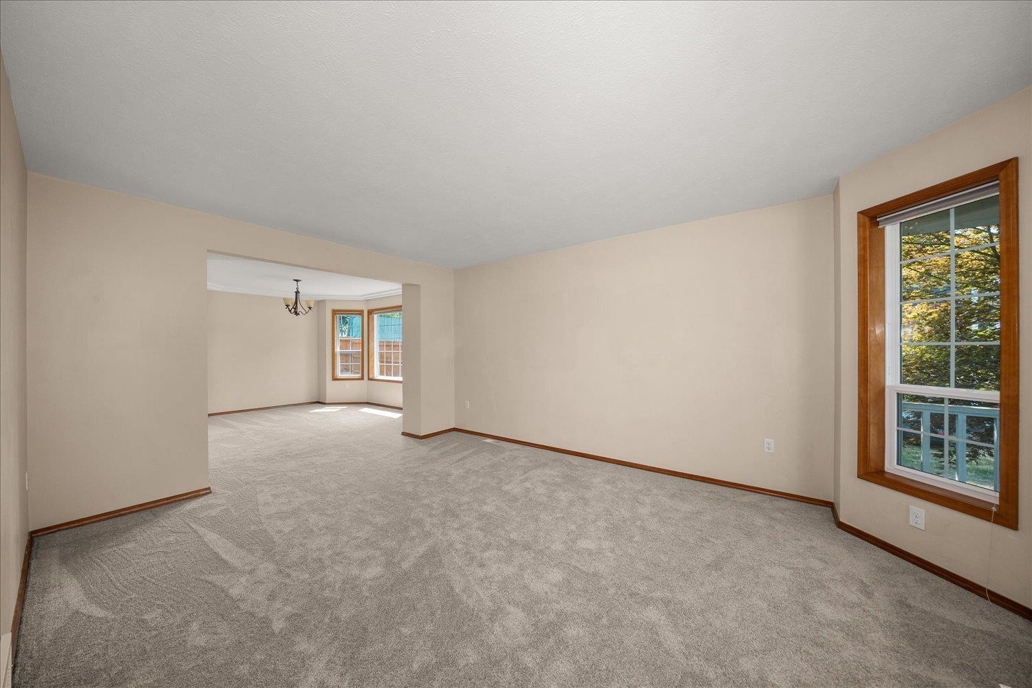 3415 S Morrill Dr - Photo 5