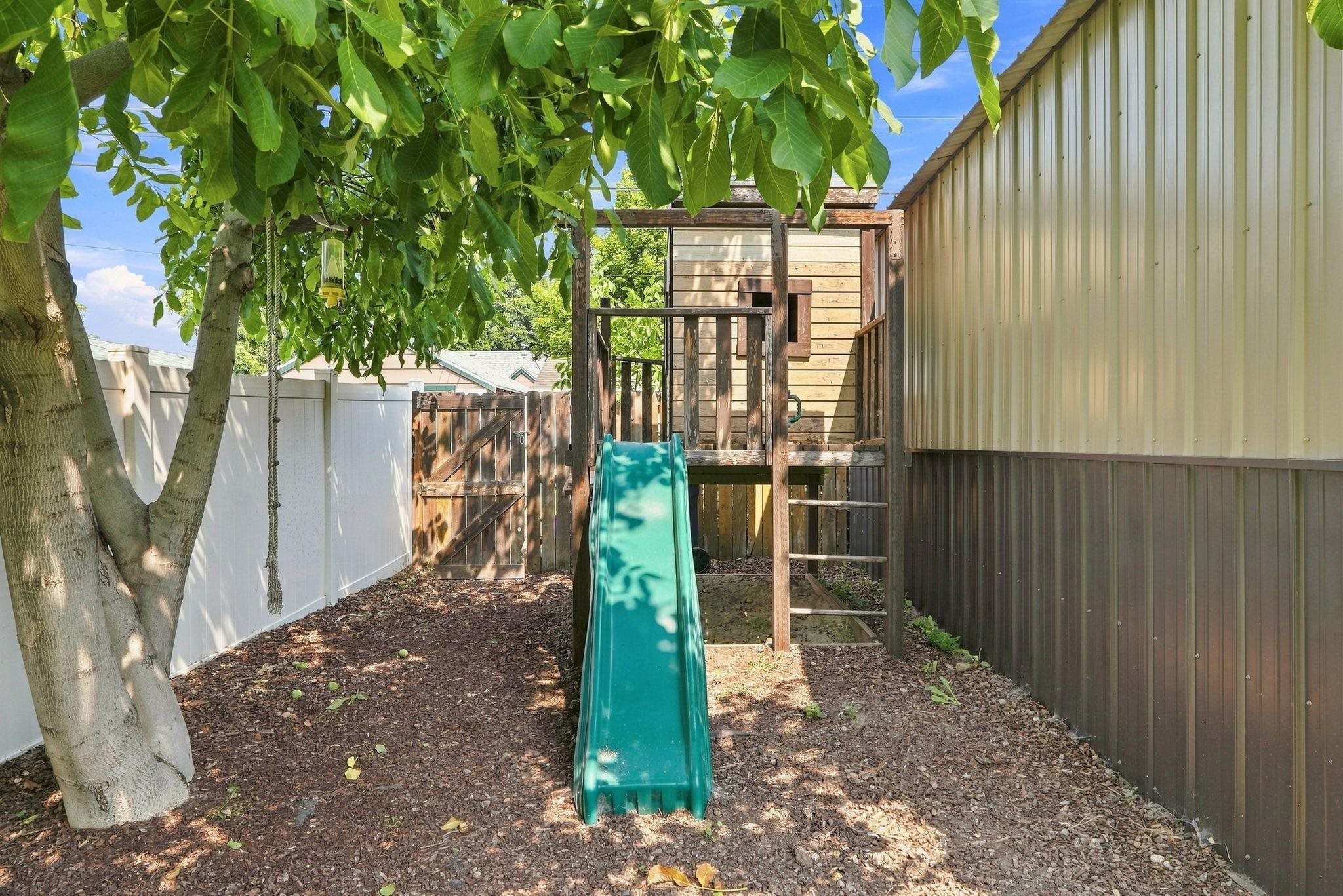 3017 E Nora Ave - Photo 32