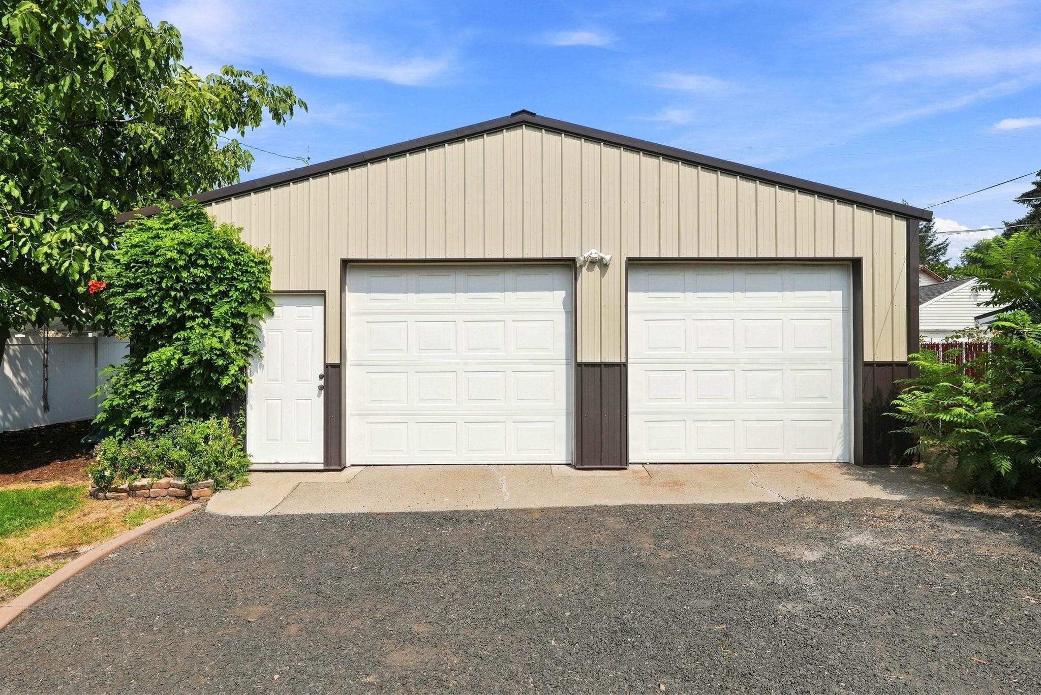 3017 E Nora Ave - Photo 33