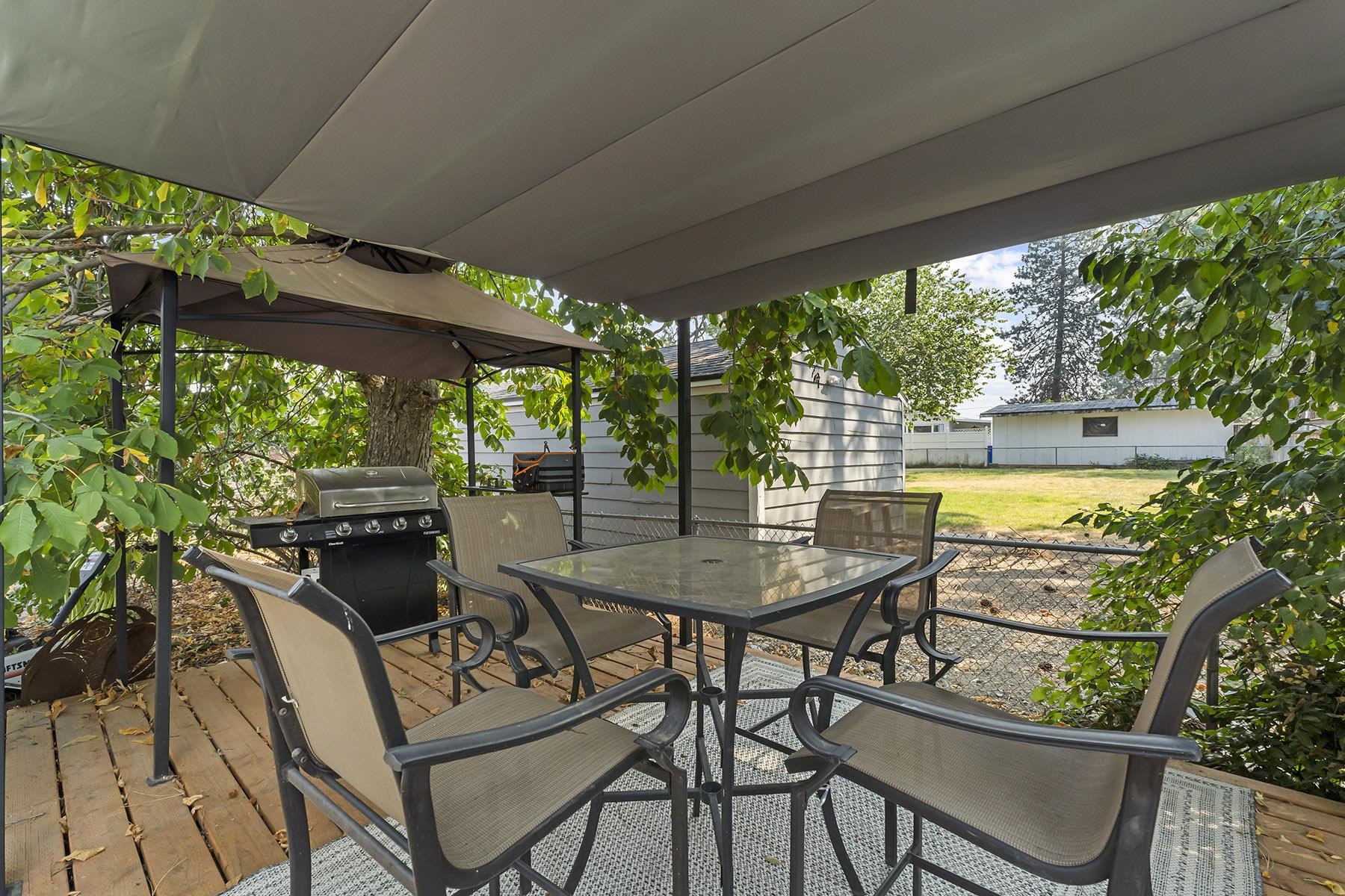6714 E 4TH Ave - Photo 32