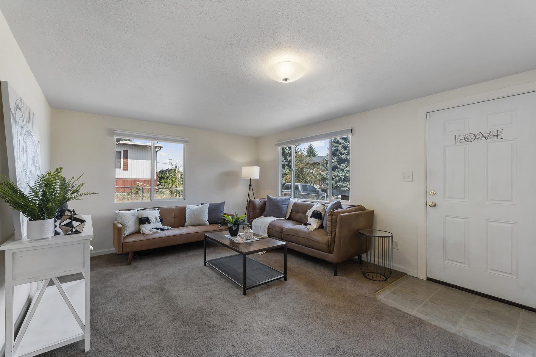 6714 E 4TH Ave - Photo 8