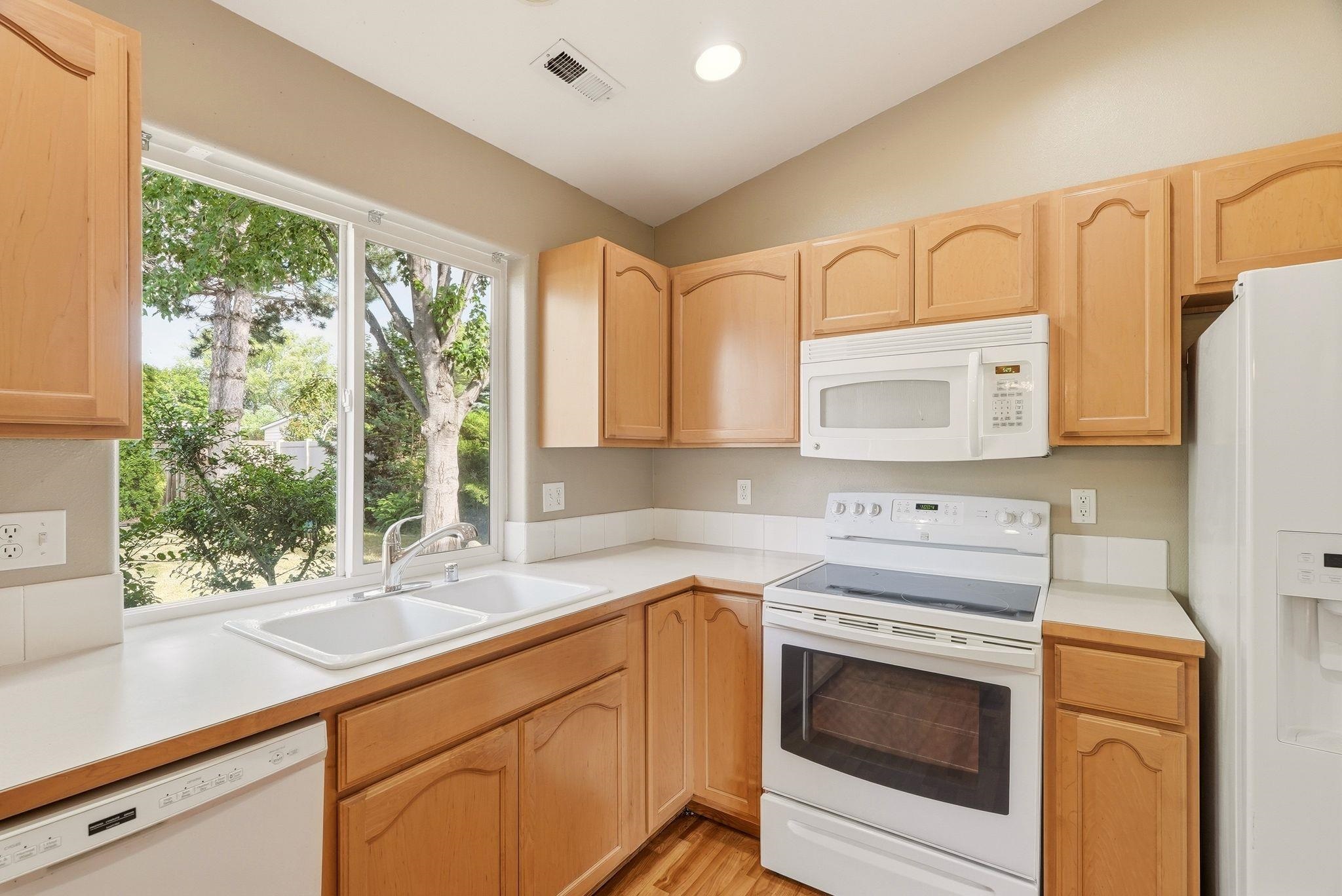 1616 N Aladdin Rd - Photo 13