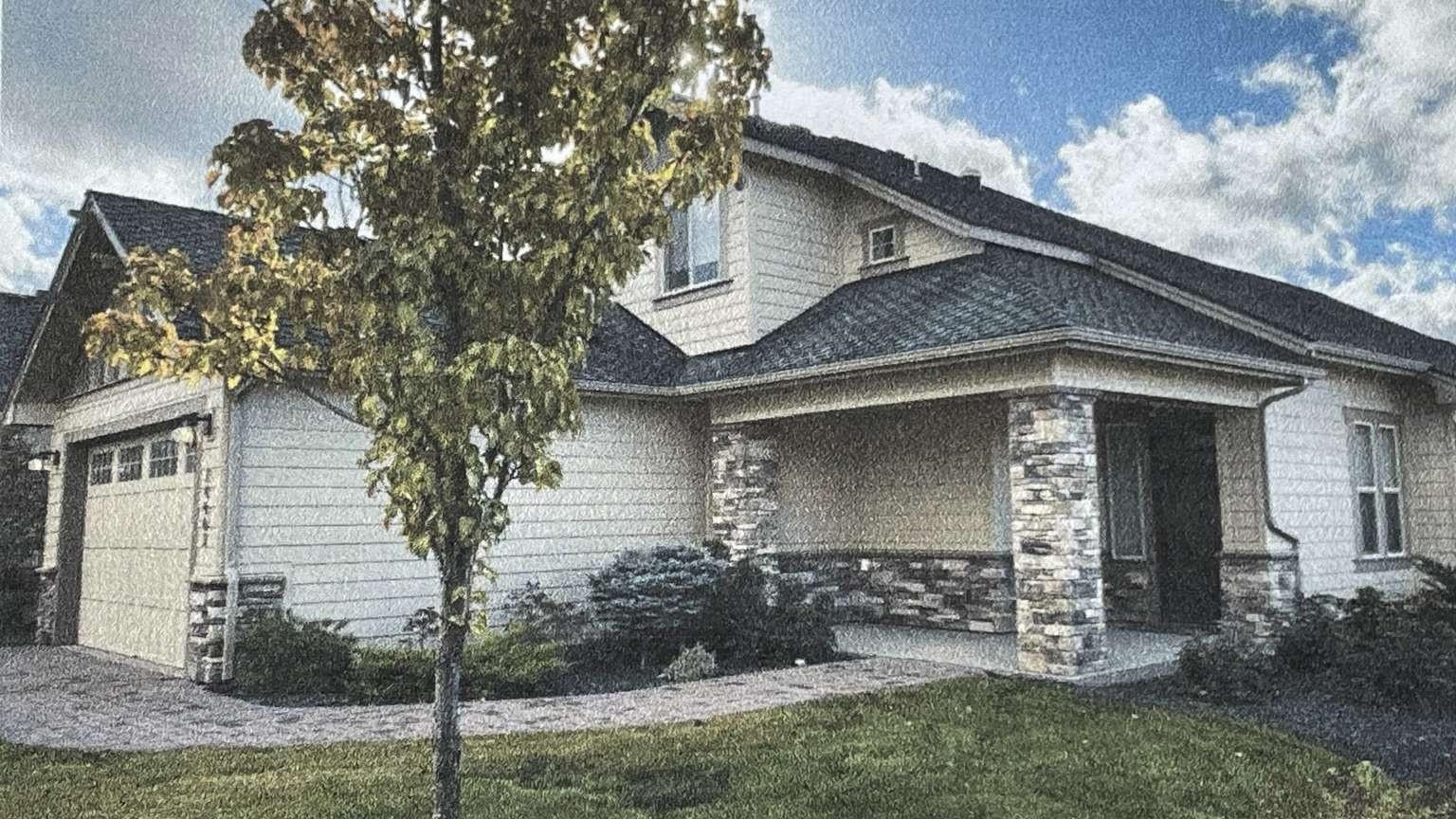 24443 E PINNACLE Ct - Photo 1