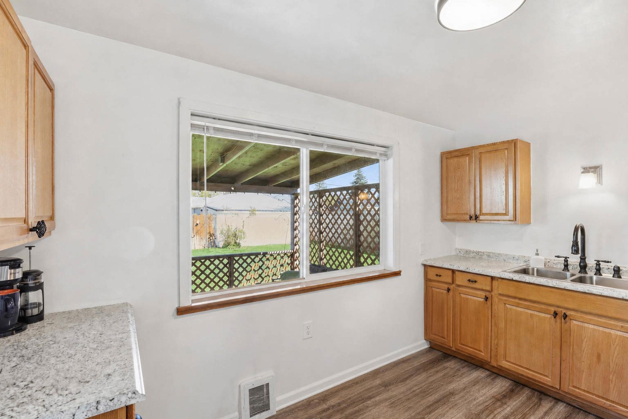 5224 N Cannon St St - Photo 4