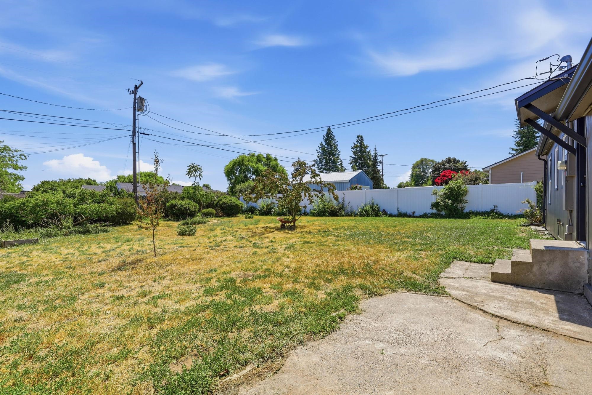 1107 S Lundstrom St - Photo 16