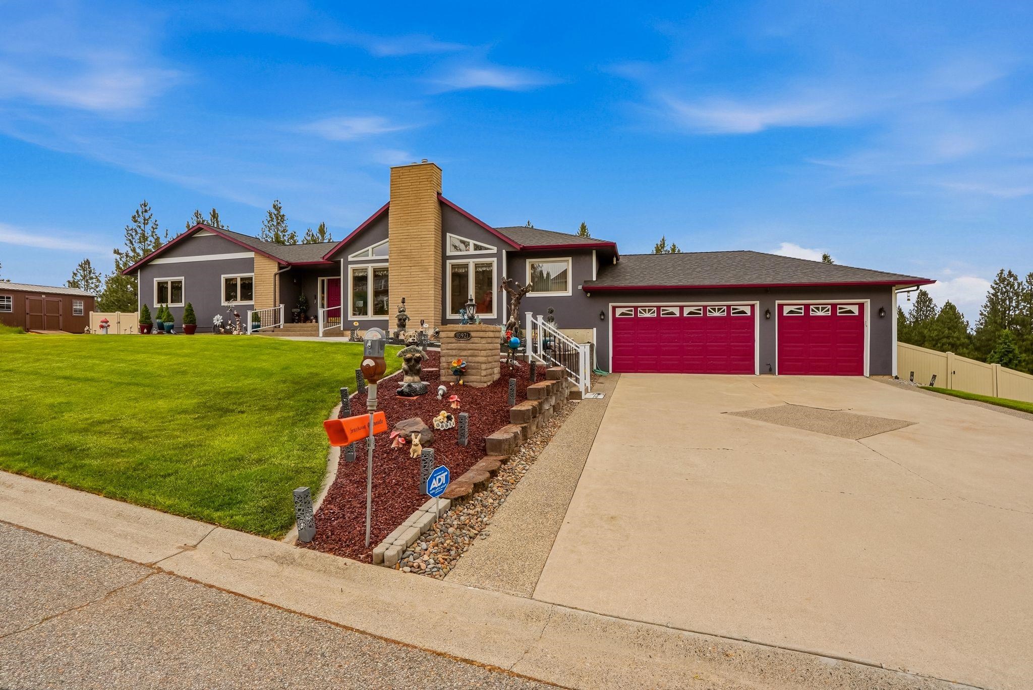 10921 E Richard Ln - Photo 2