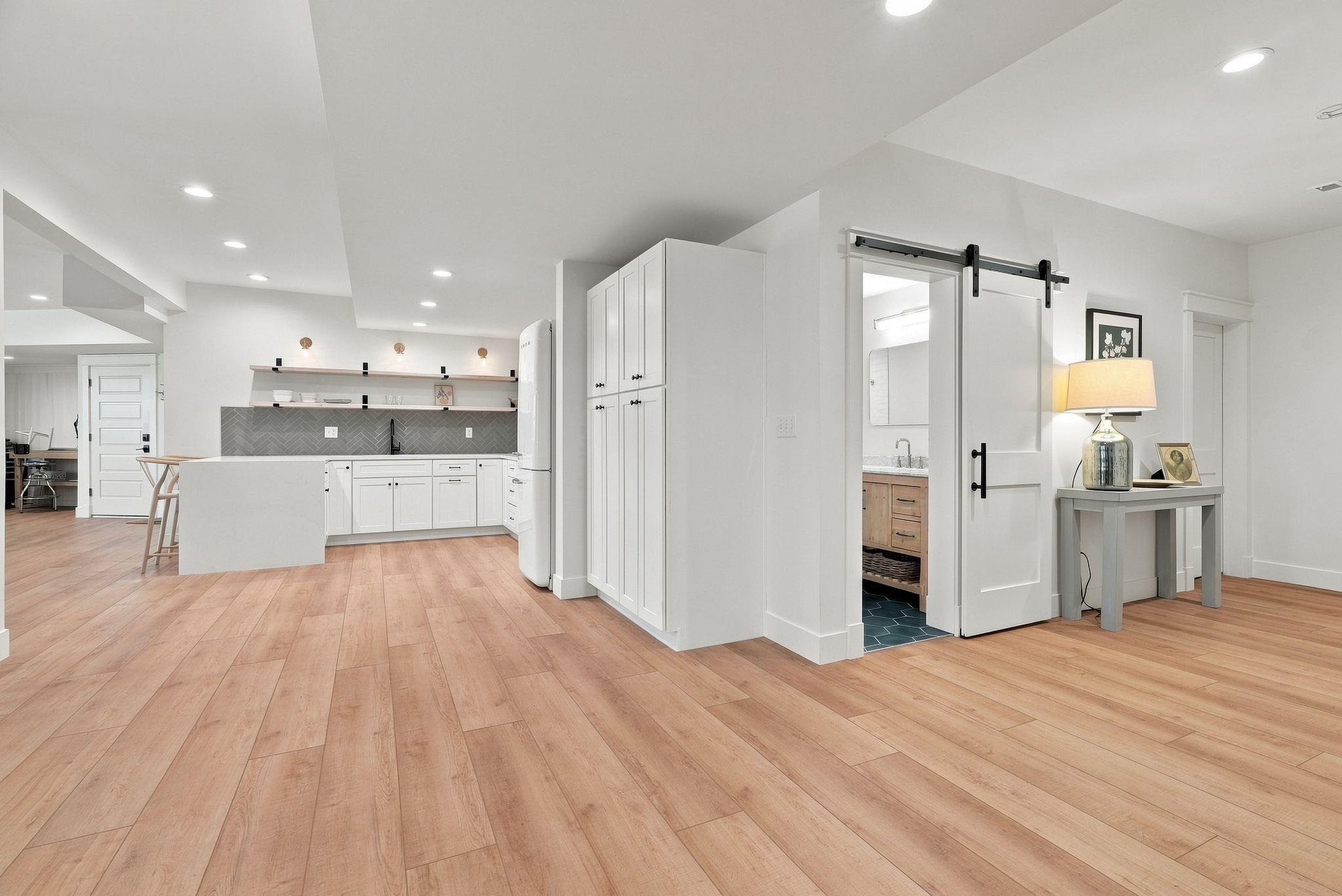 2115 E Huckleberry Ln - Photo 35
