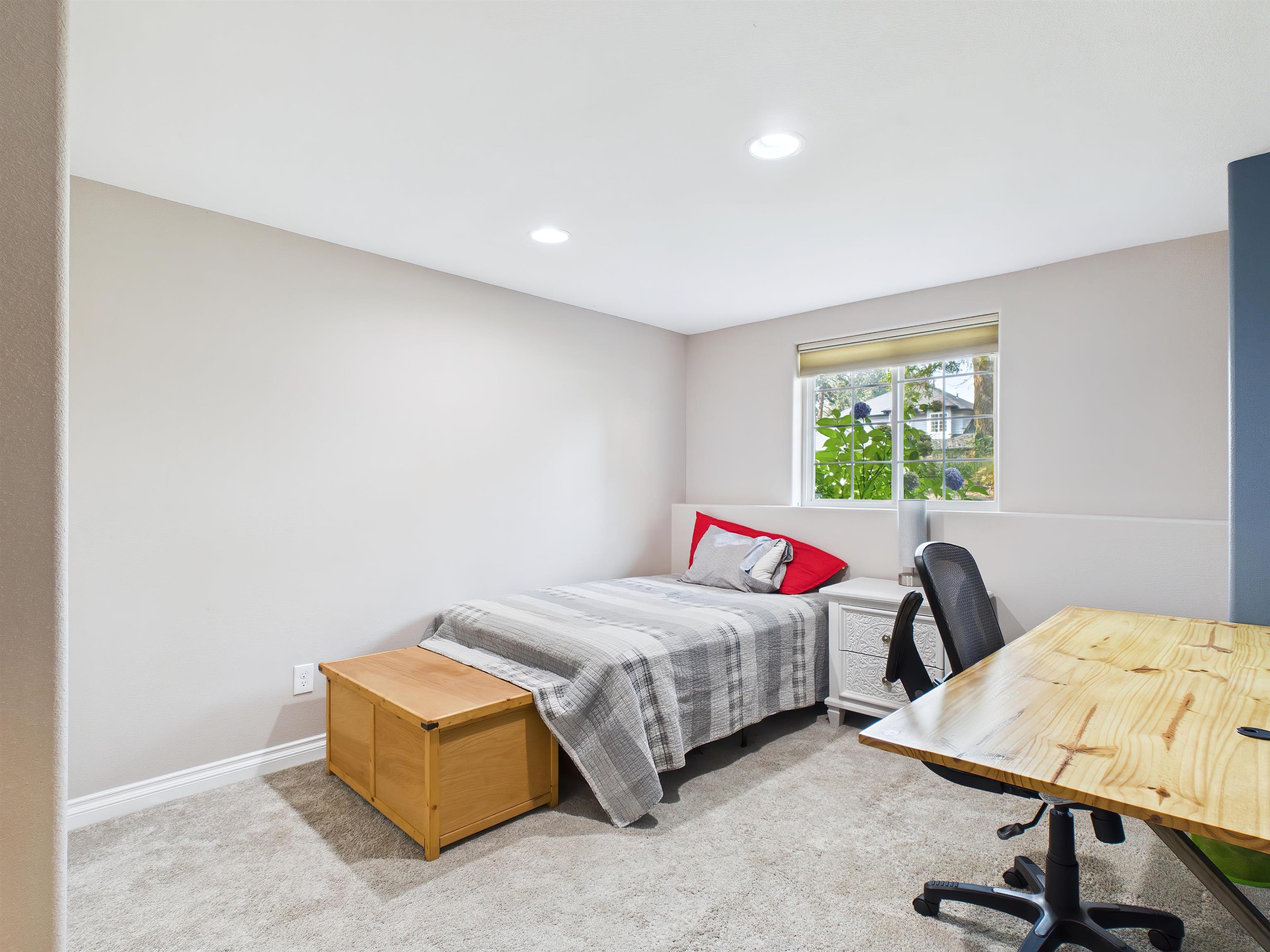 9 W Elcliff Ave - Photo 31