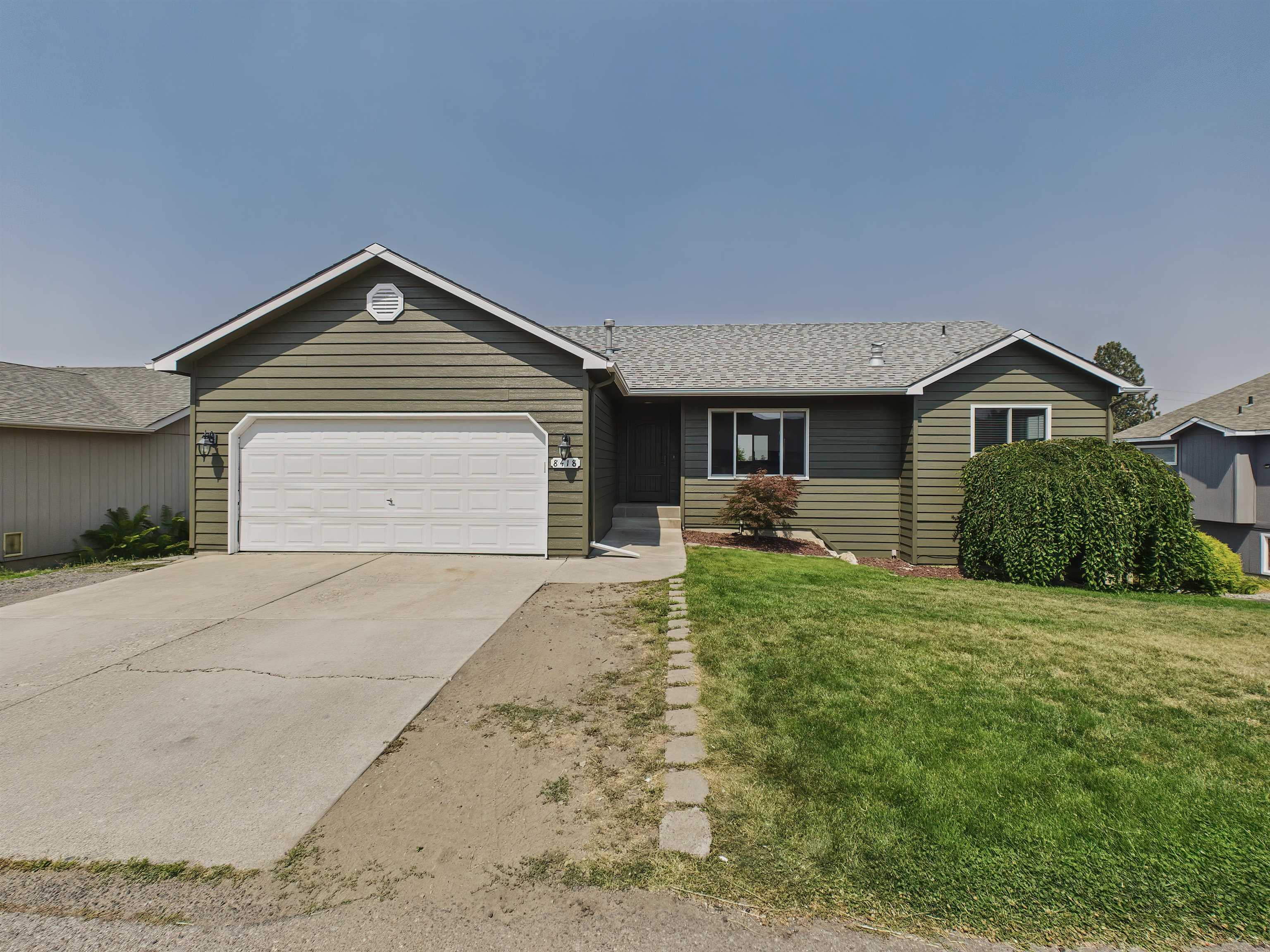 8418 E Bull Pine Ln - Photo 1