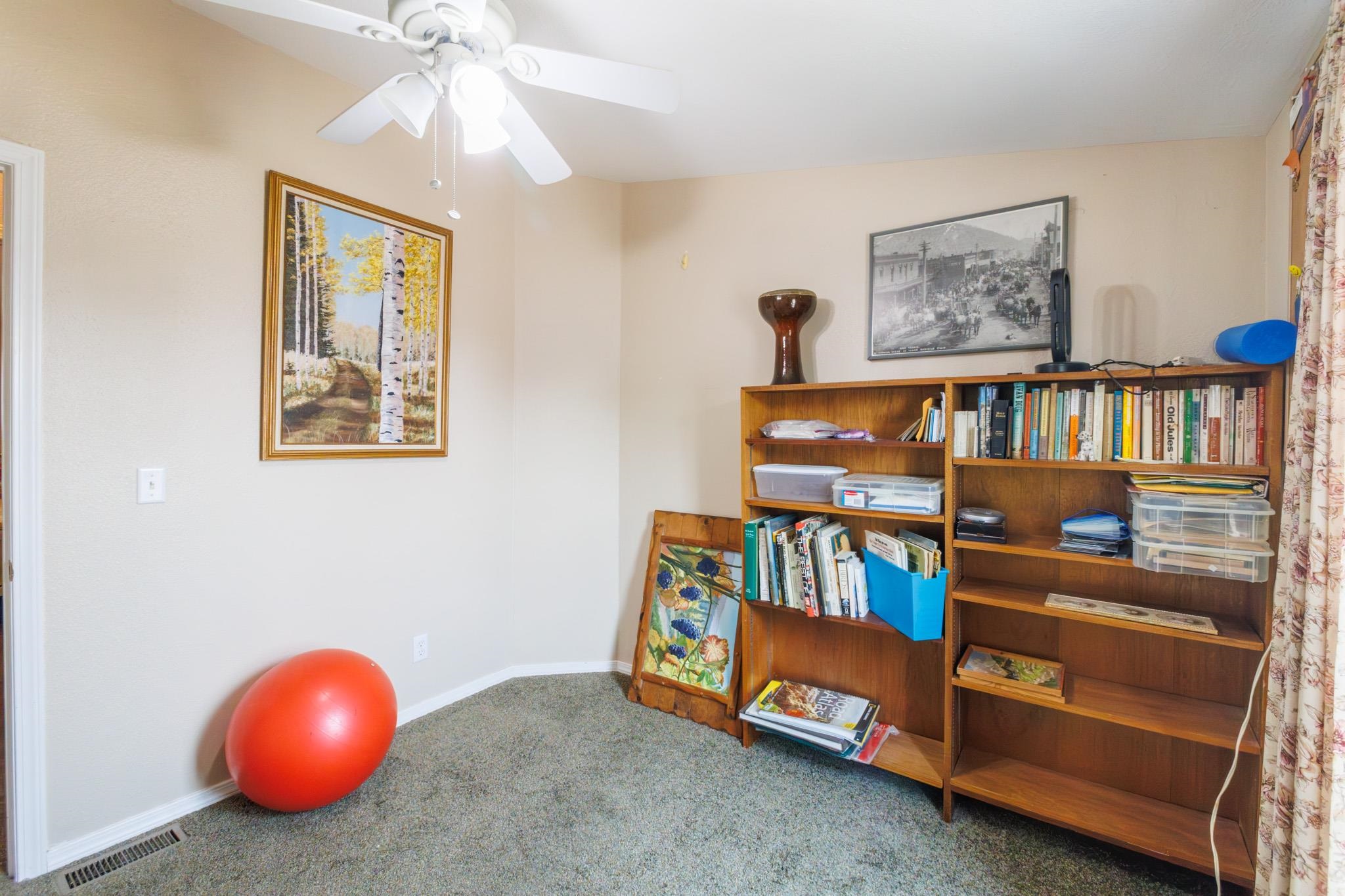 5021 E Fairview Ave - Photo 25