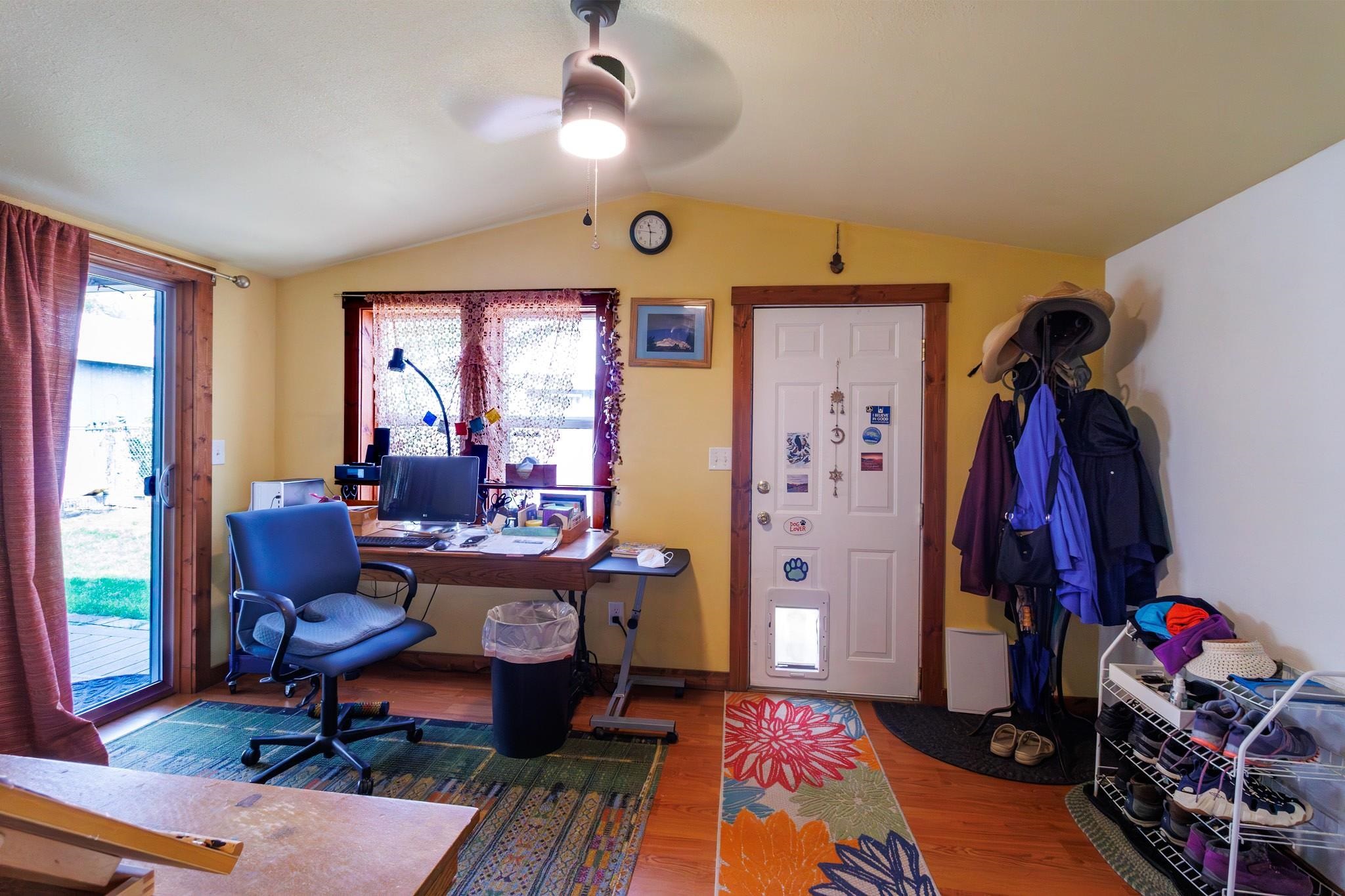 5021 E Fairview Ave - Photo 15