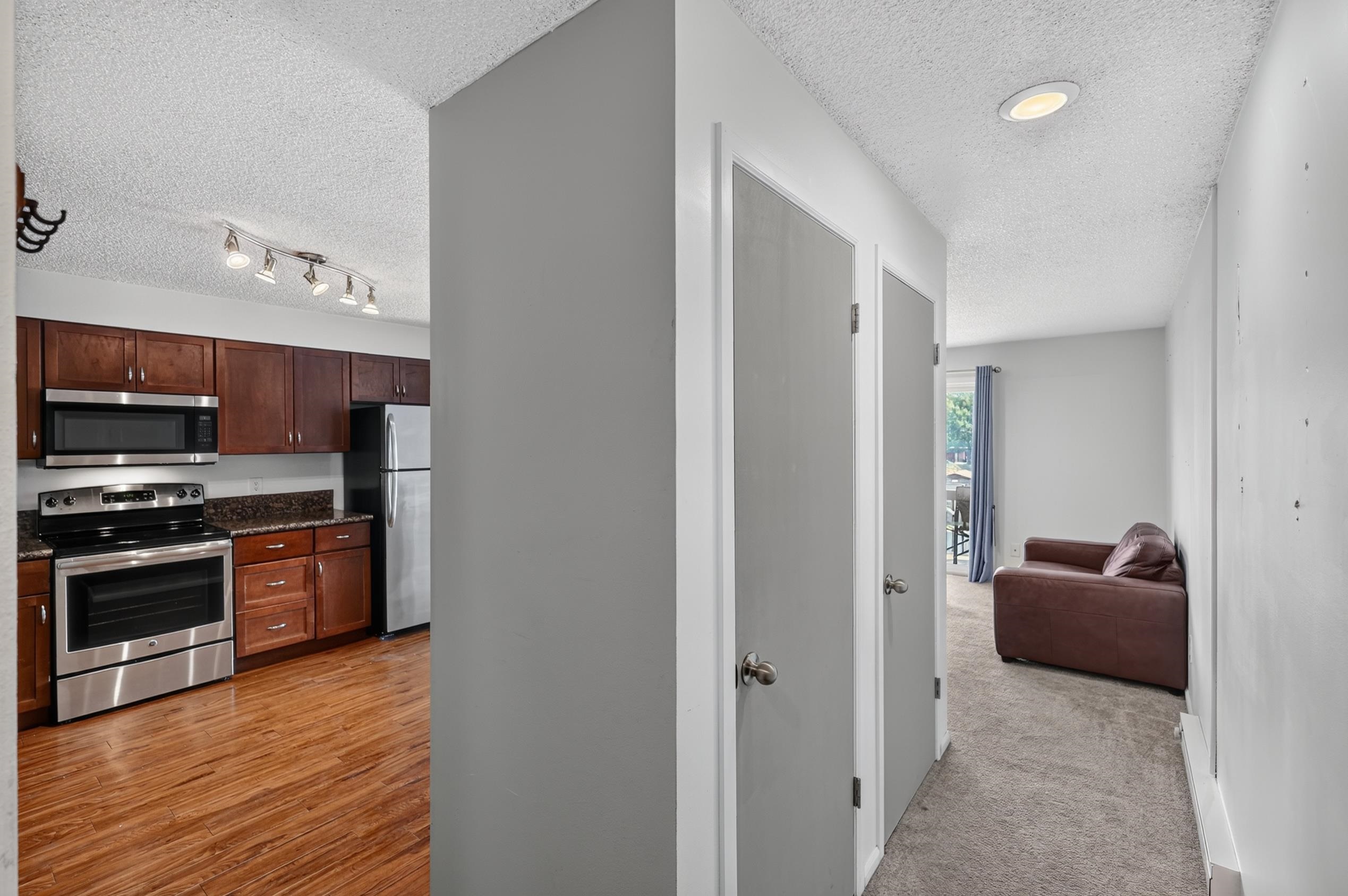 305 S Liberty Lake Rd - Photo 13