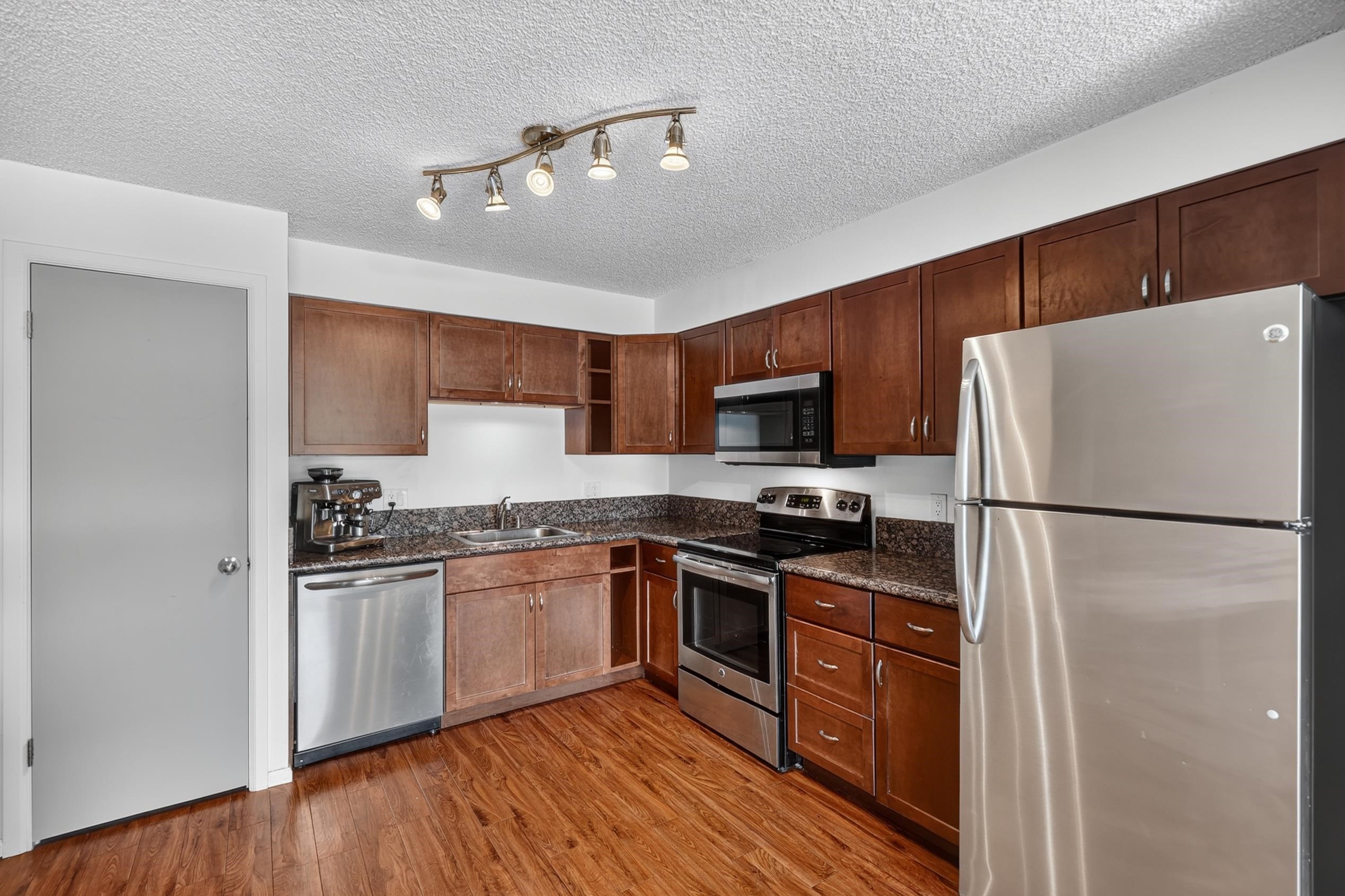 305 S Liberty Lake Rd - Photo 8