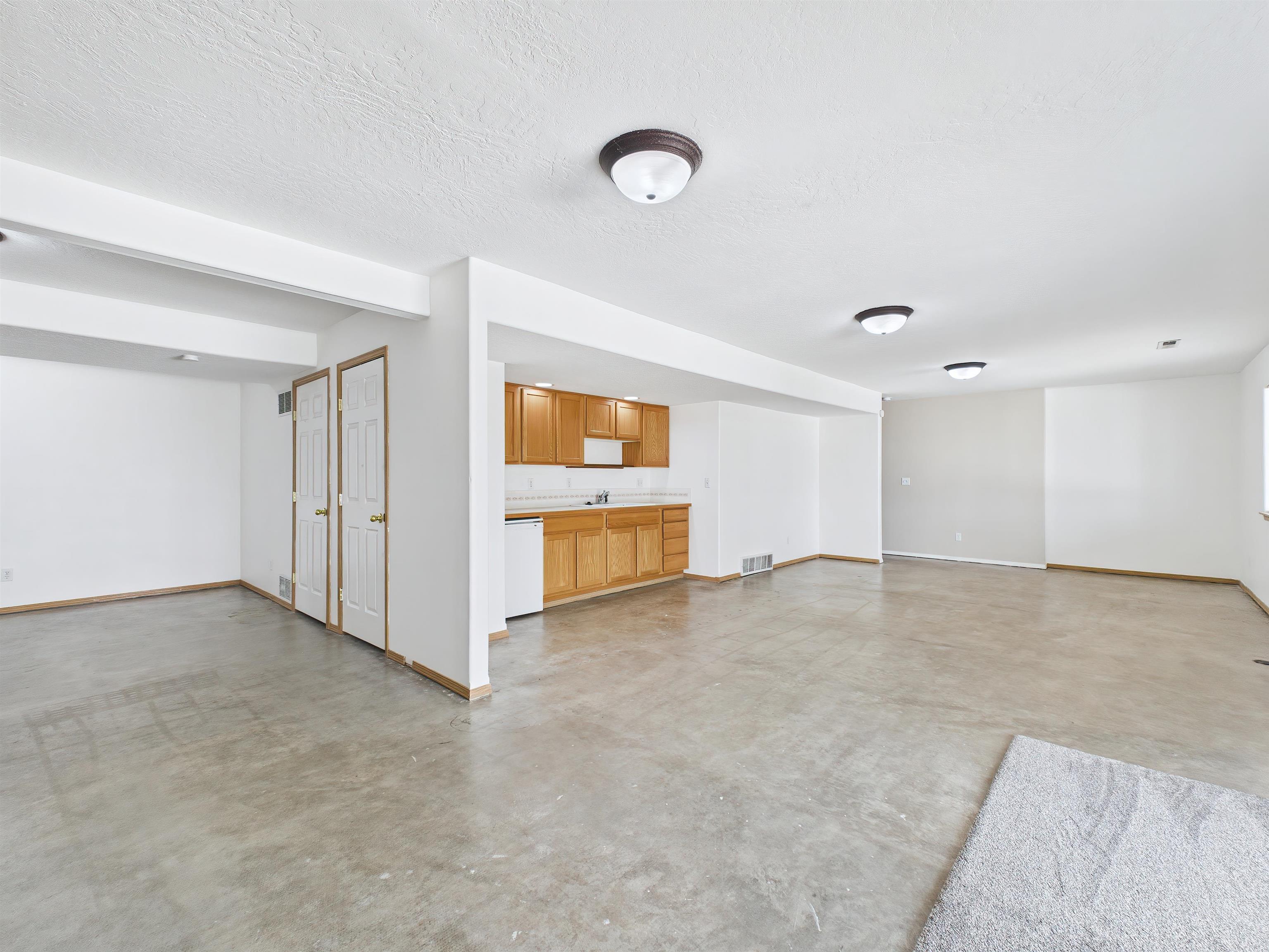 8418 E Bull Pine Ln - Photo 35