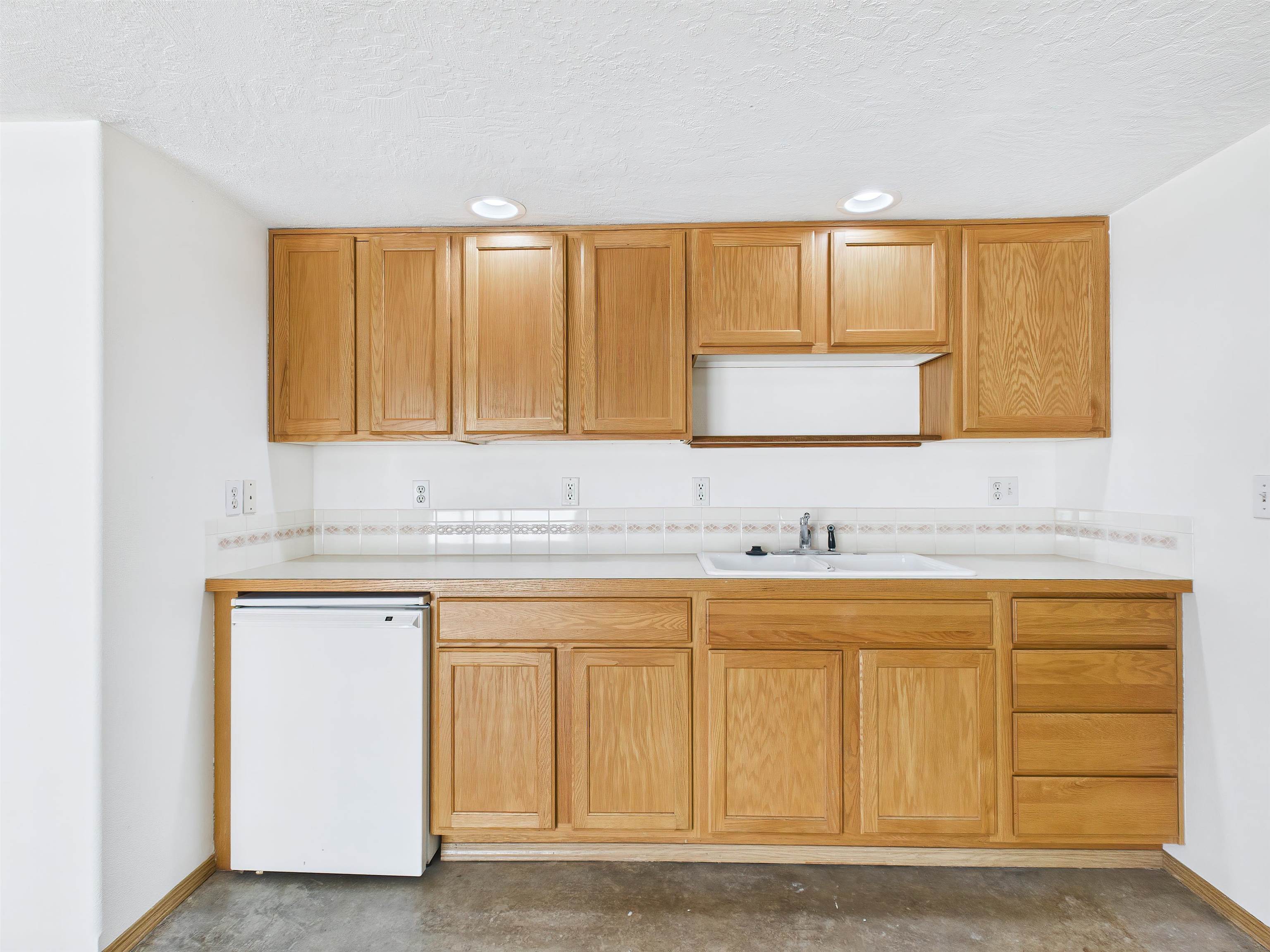 8418 E Bull Pine Ln - Photo 37