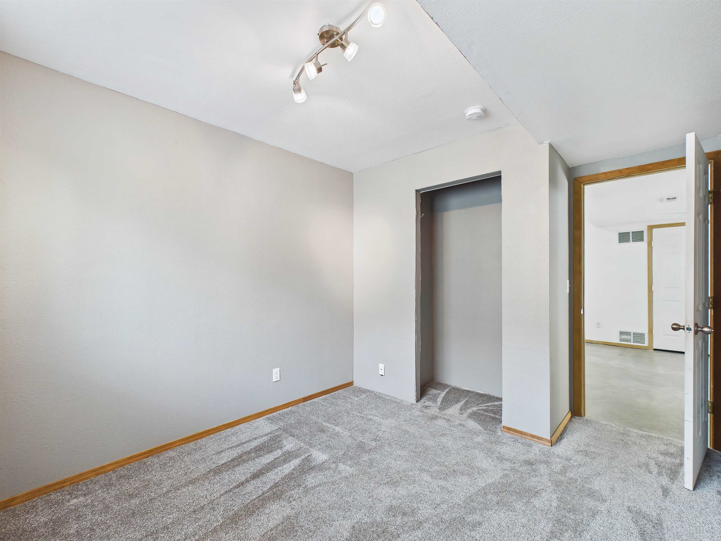 8418 E Bull Pine Ln - Photo 42