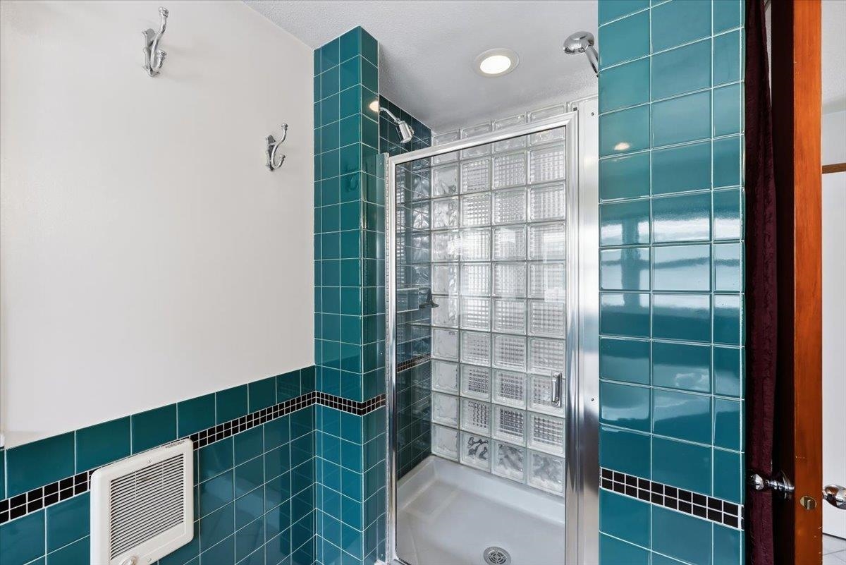 201 W Franklin Ct - Photo 19