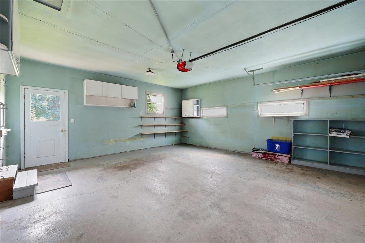 201 W Franklin Ct - Photo 28