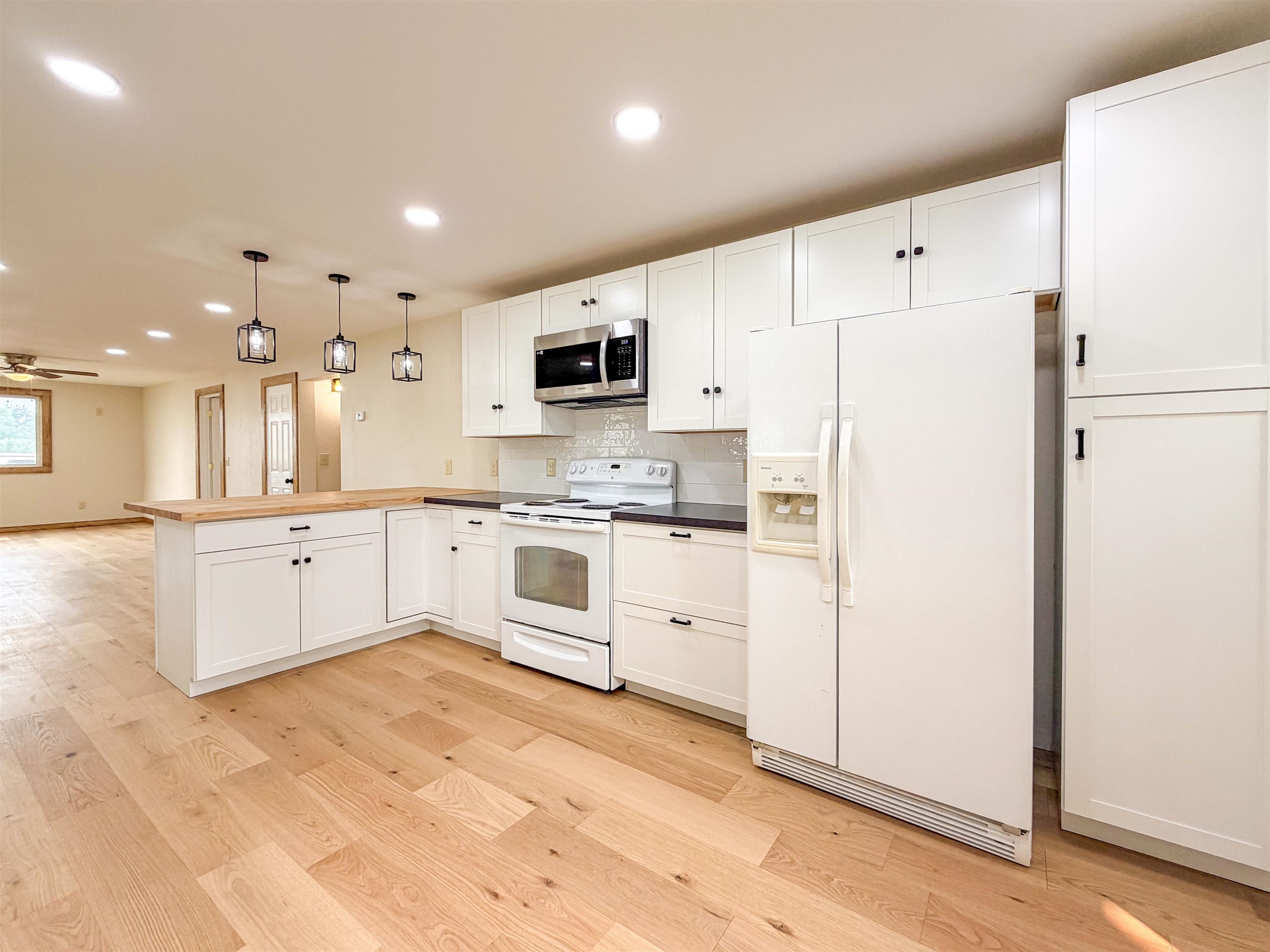 670 N Washington St - Photo 6