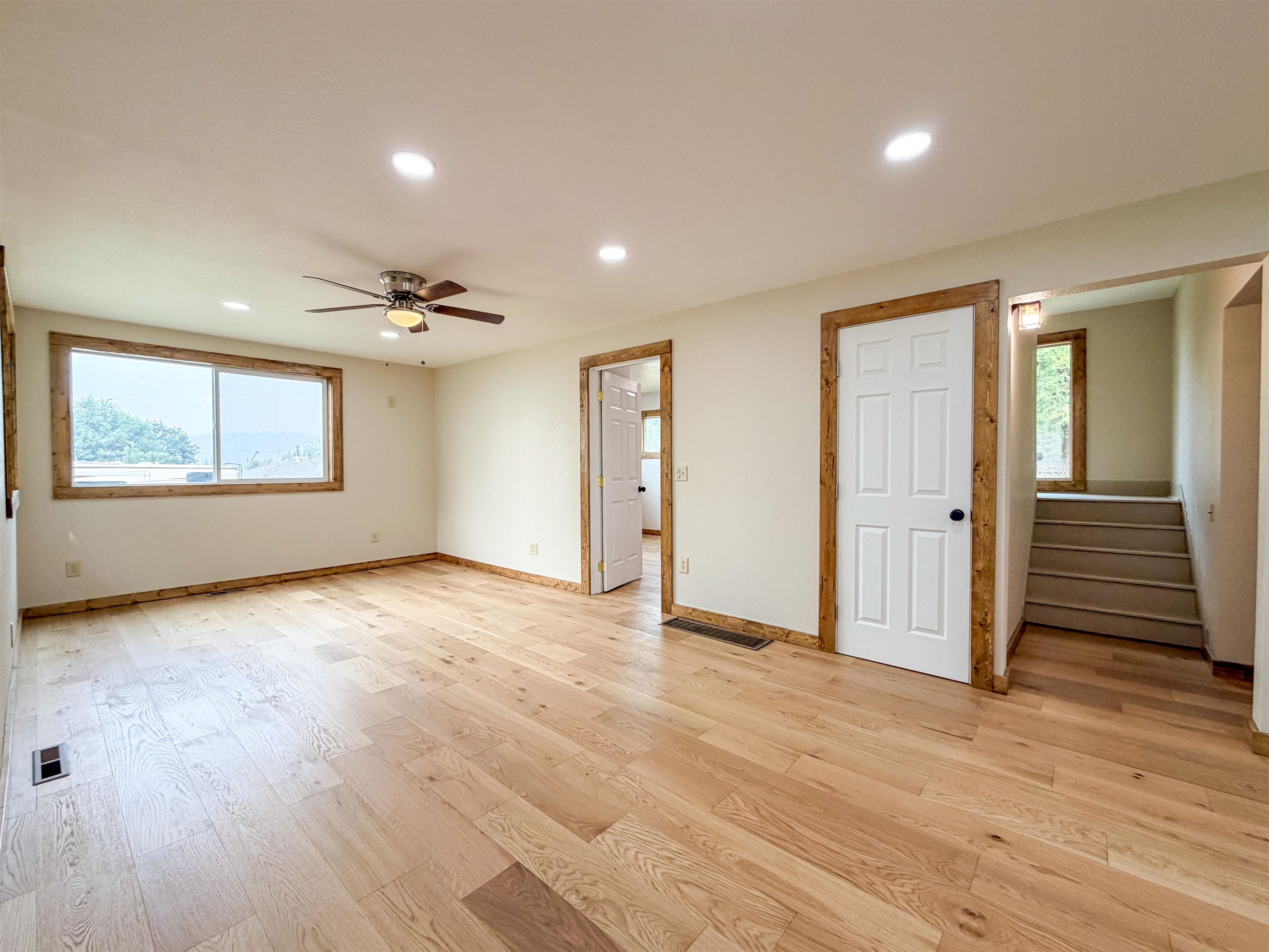 670 N Washington St - Photo 12