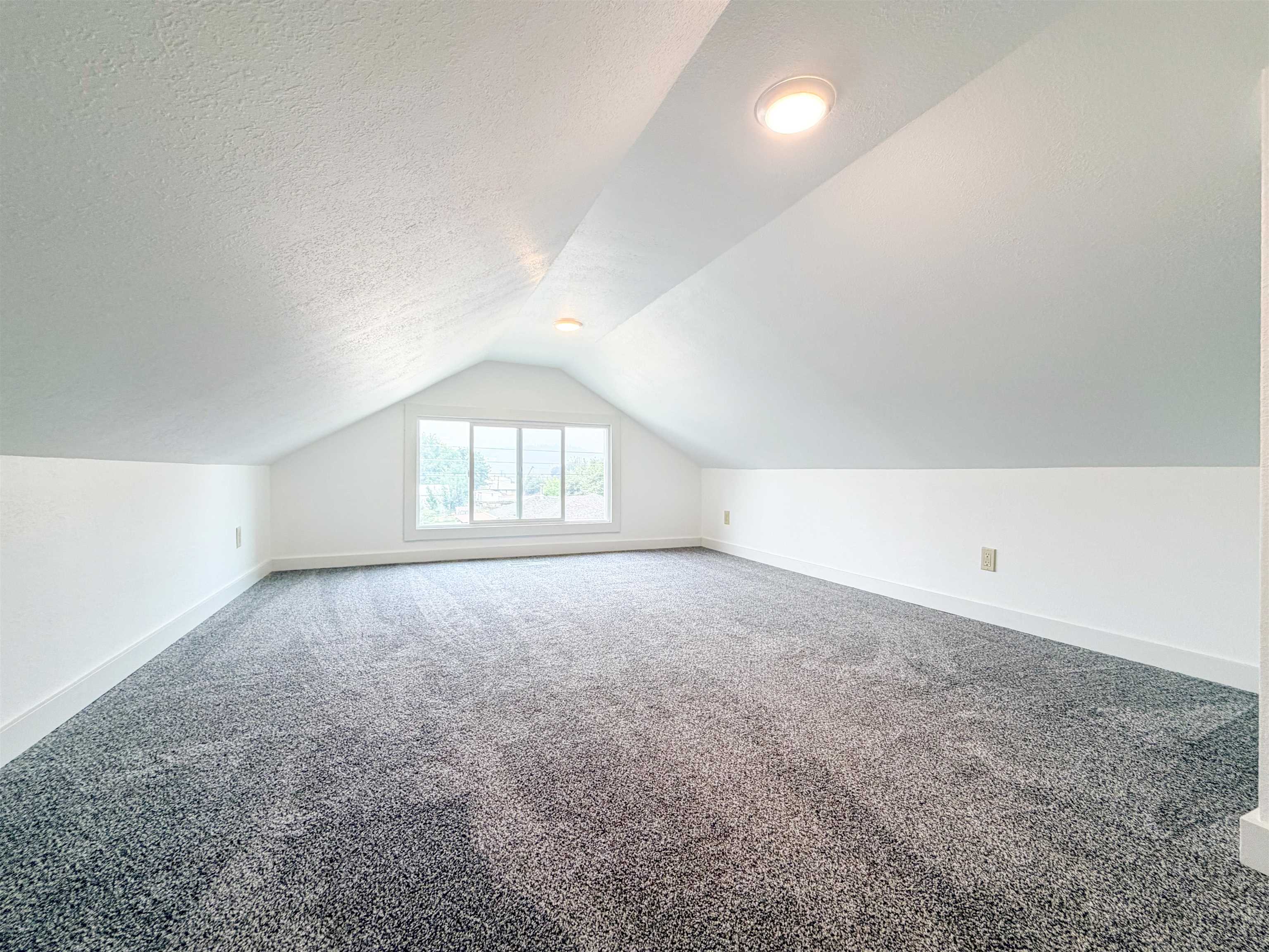 670 N Washington St - Photo 27