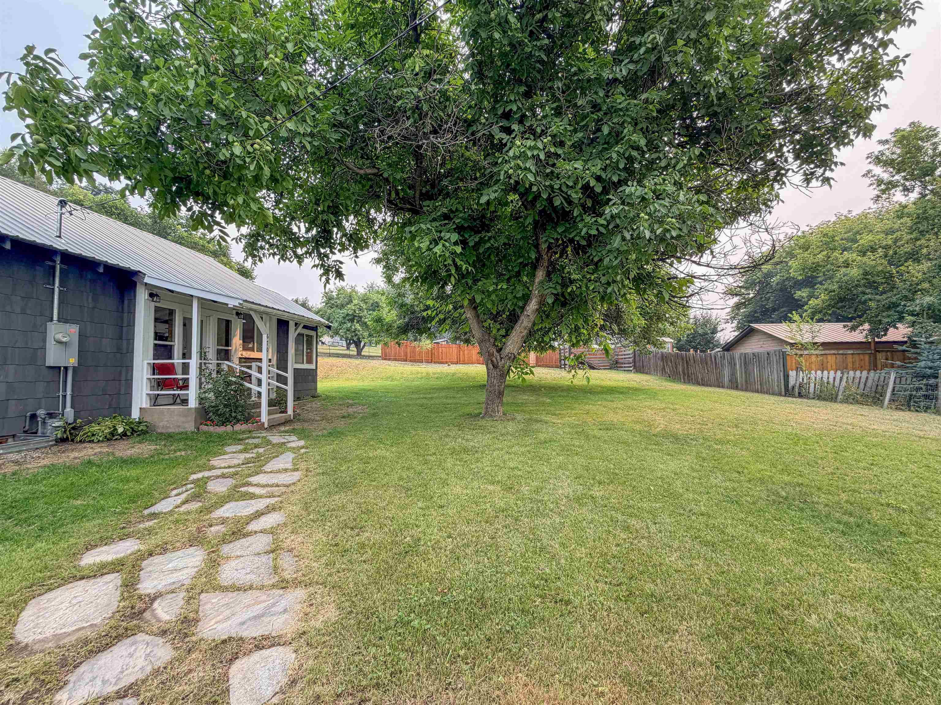 670 N Washington St - Photo 37