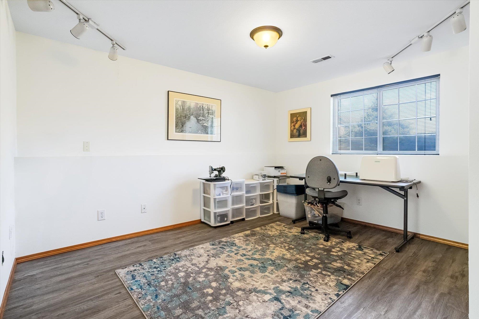 4417 N Morrow Ct - Photo 16