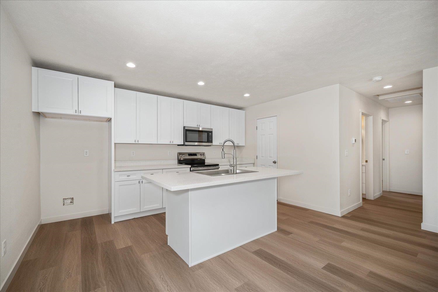 1924 E Sharp Ave - Photo 9