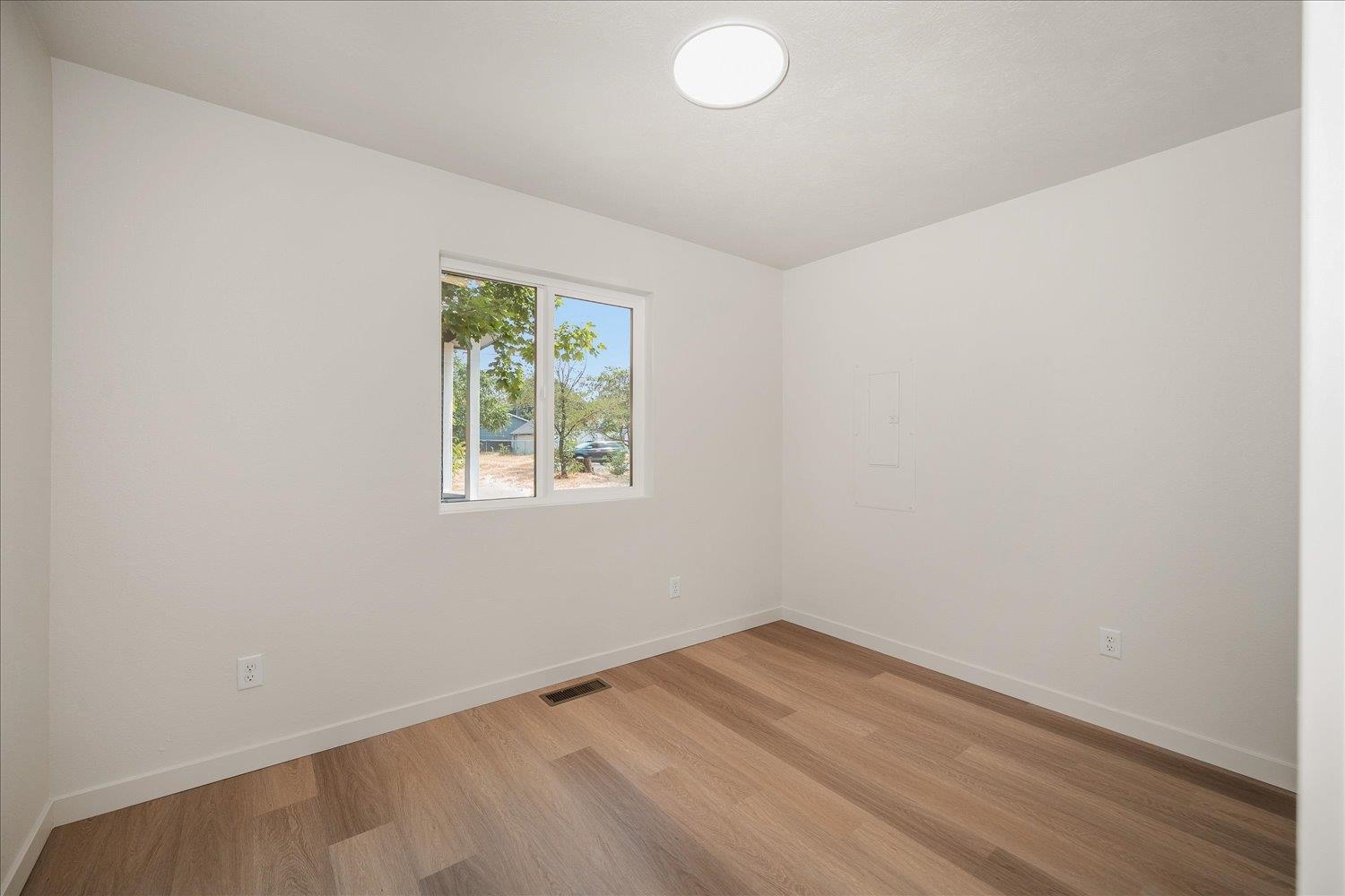1924 E Sharp Ave - Photo 17